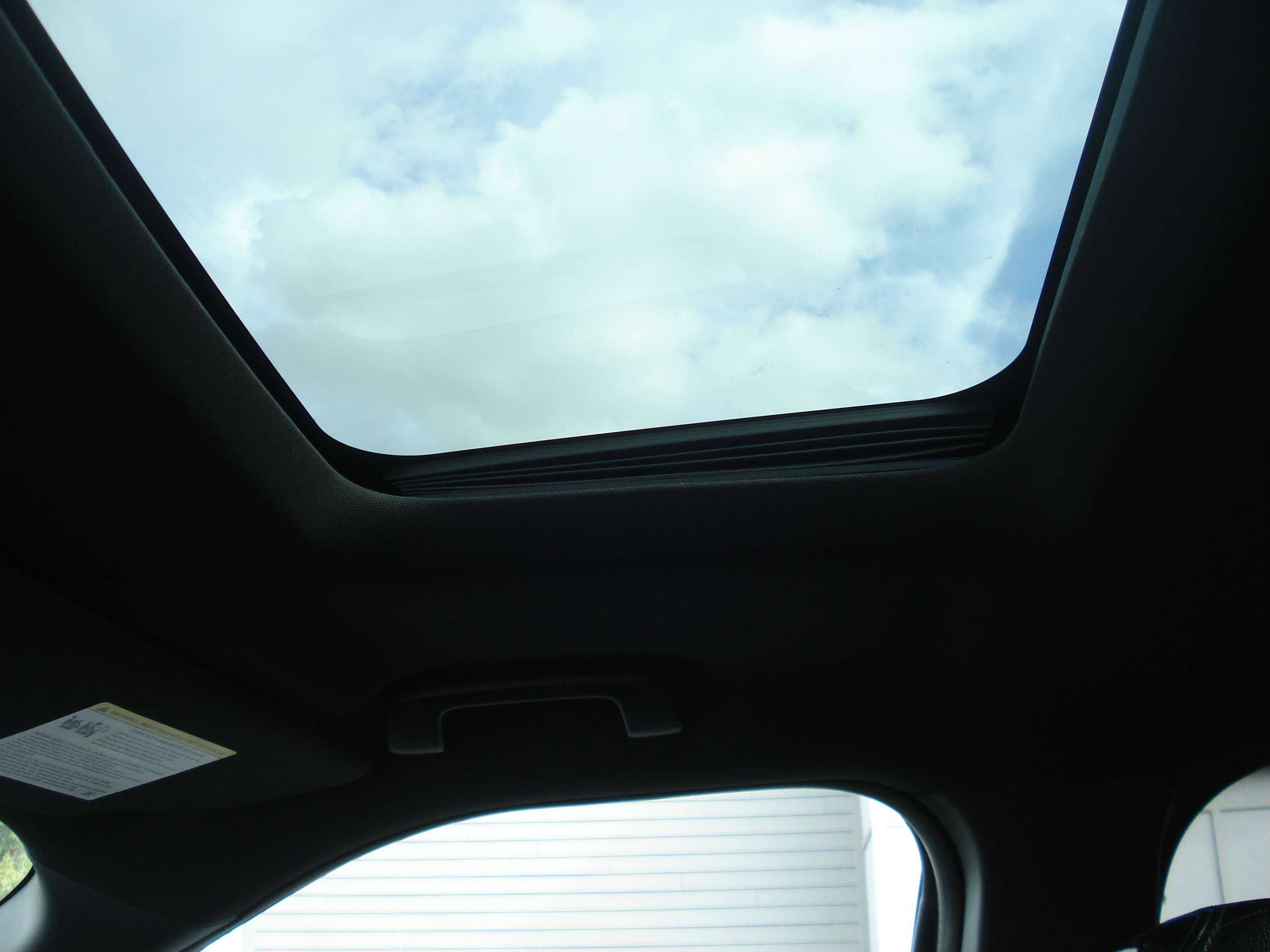 Ford Explorer Image 14