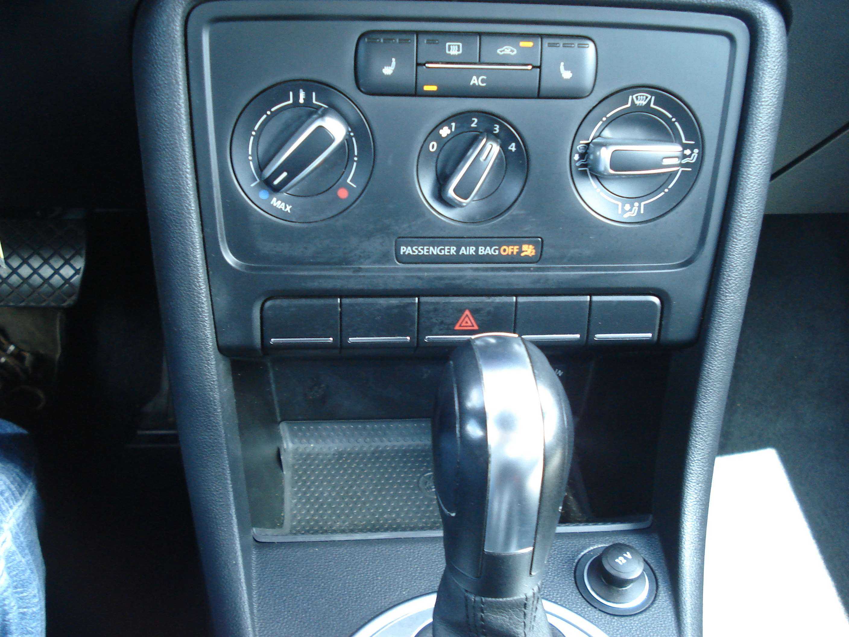 Volkswagen Beetle Image 14
