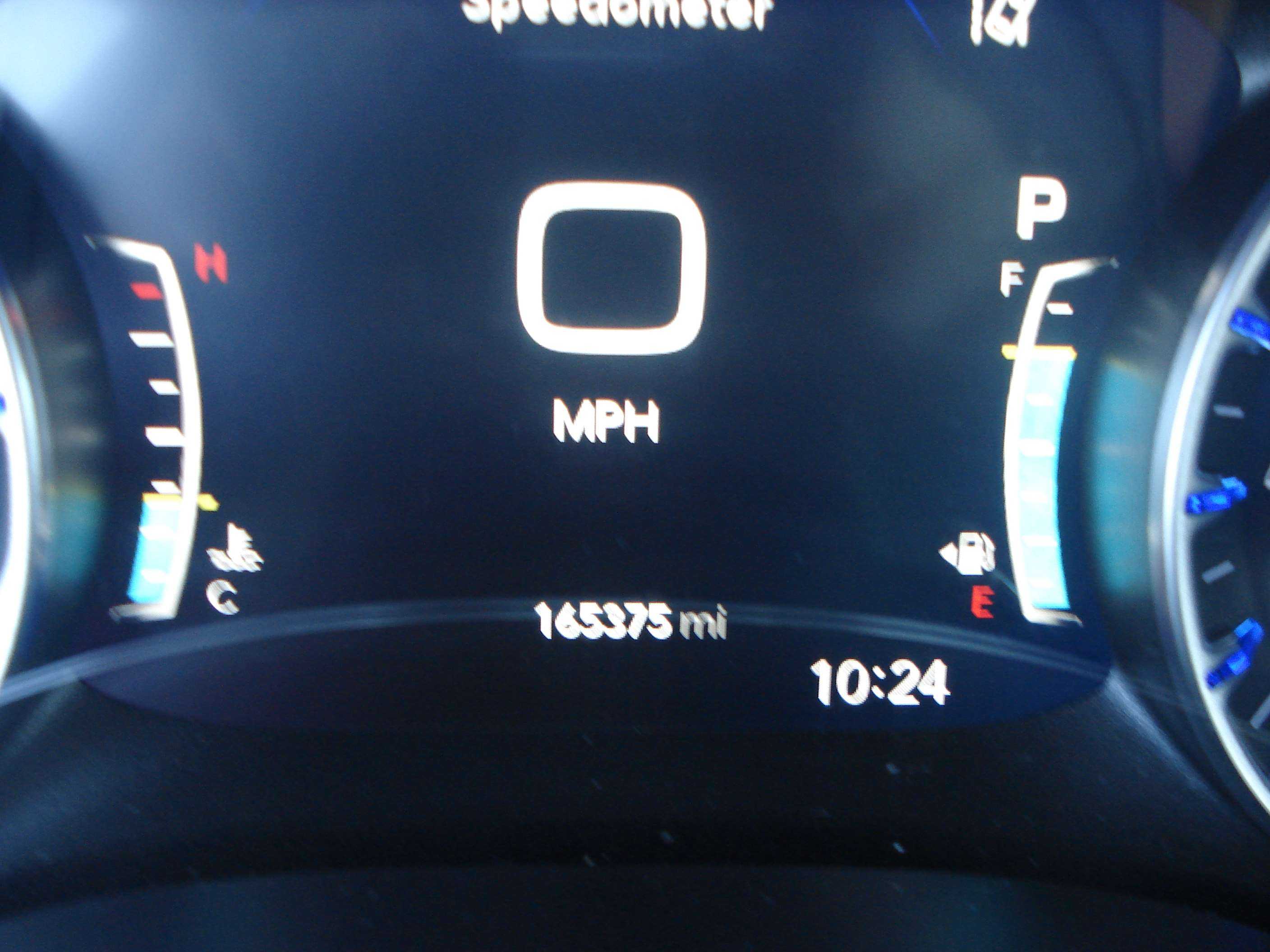 Chrysler Pacifica Image 11