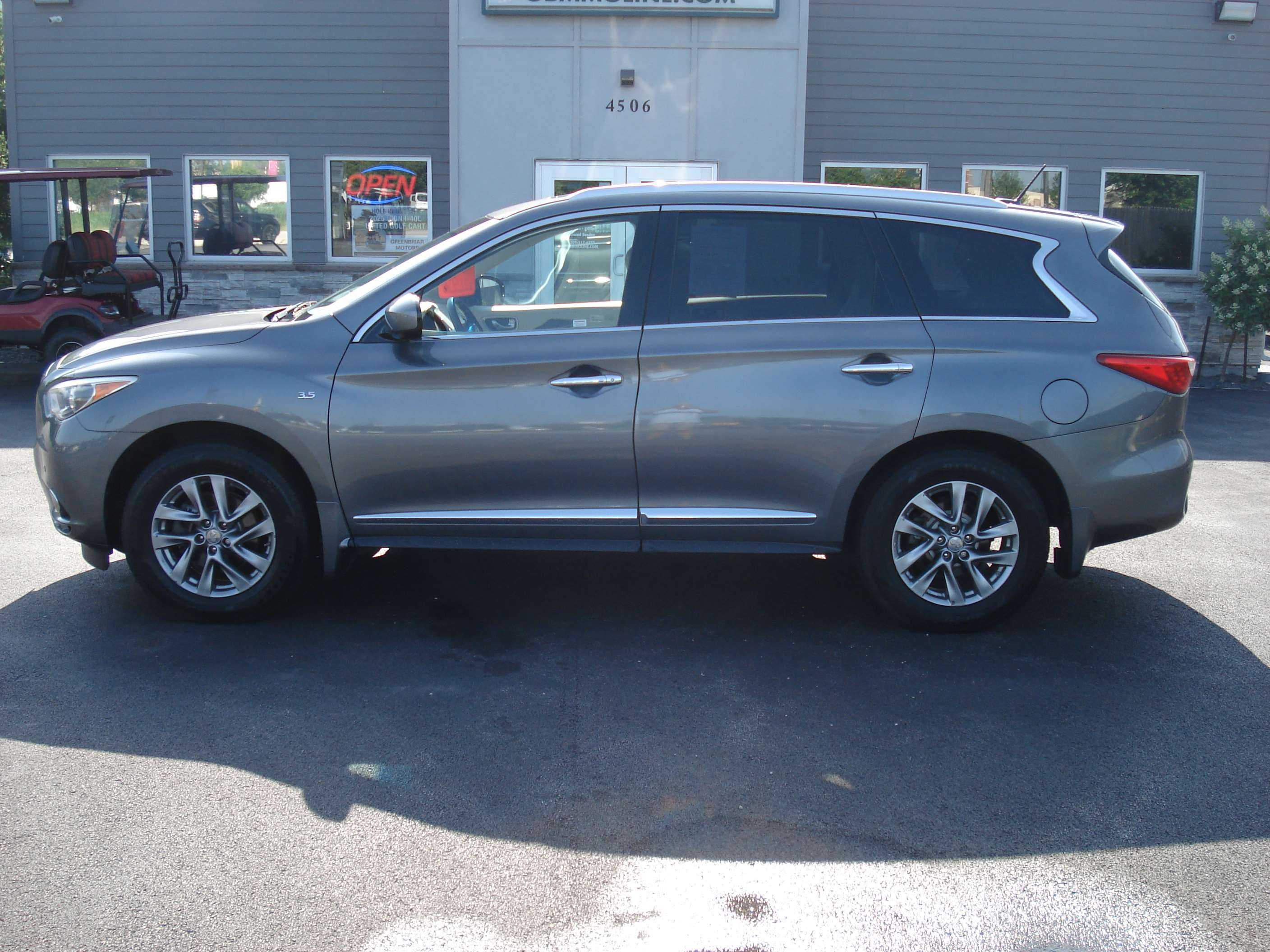 Infiniti Qx60 Image 1