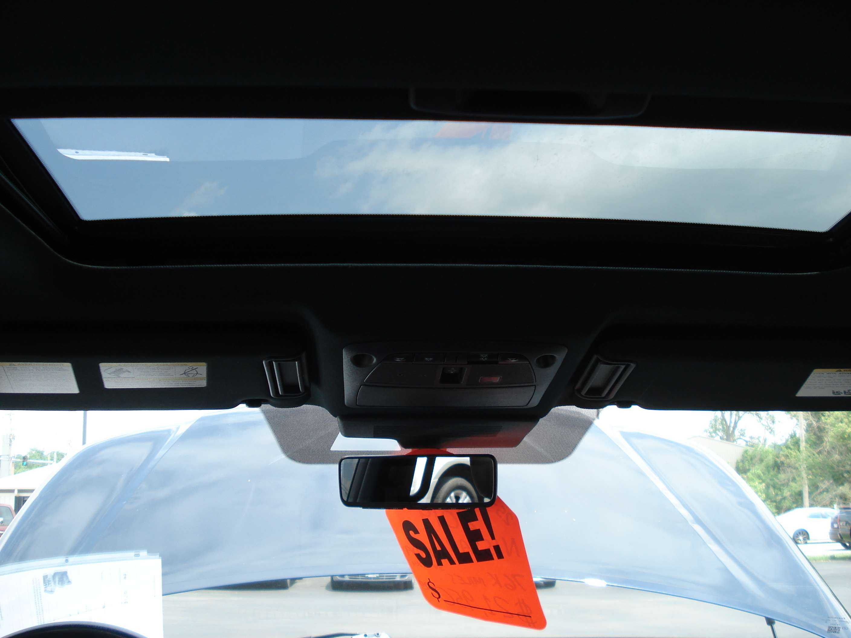 Nissan Armada Image 15
