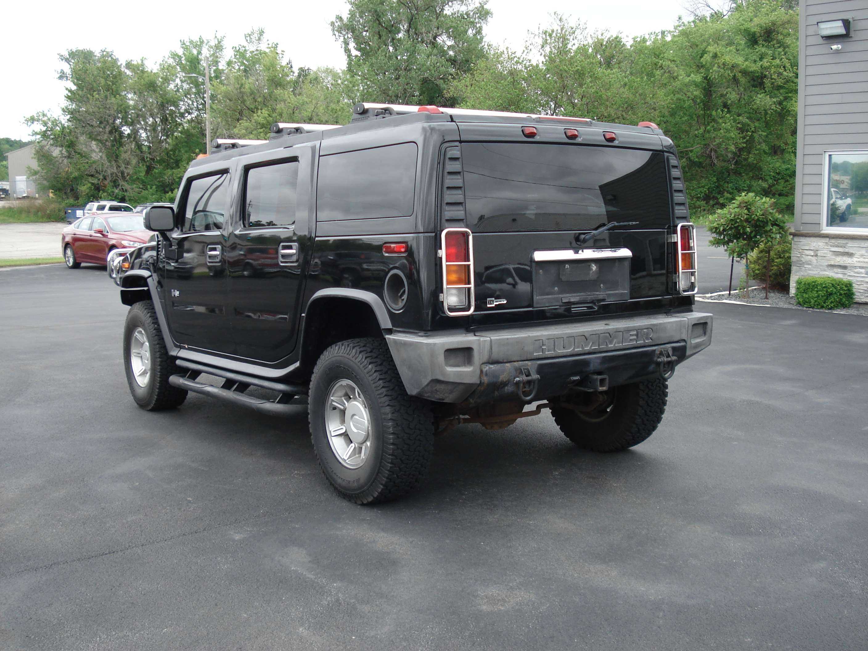 Hummer H2 Image 8