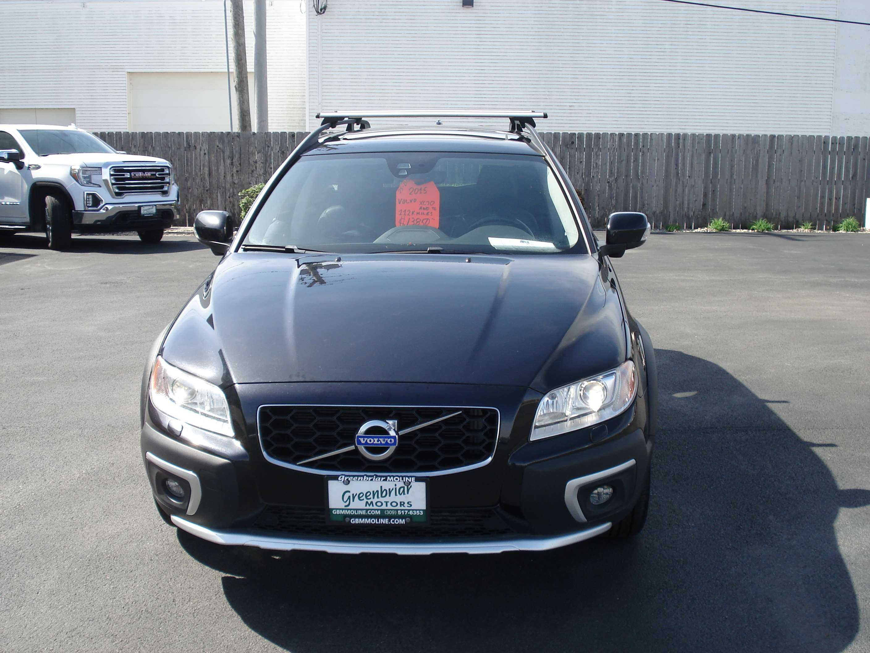 Volvo Xc70 Image 3