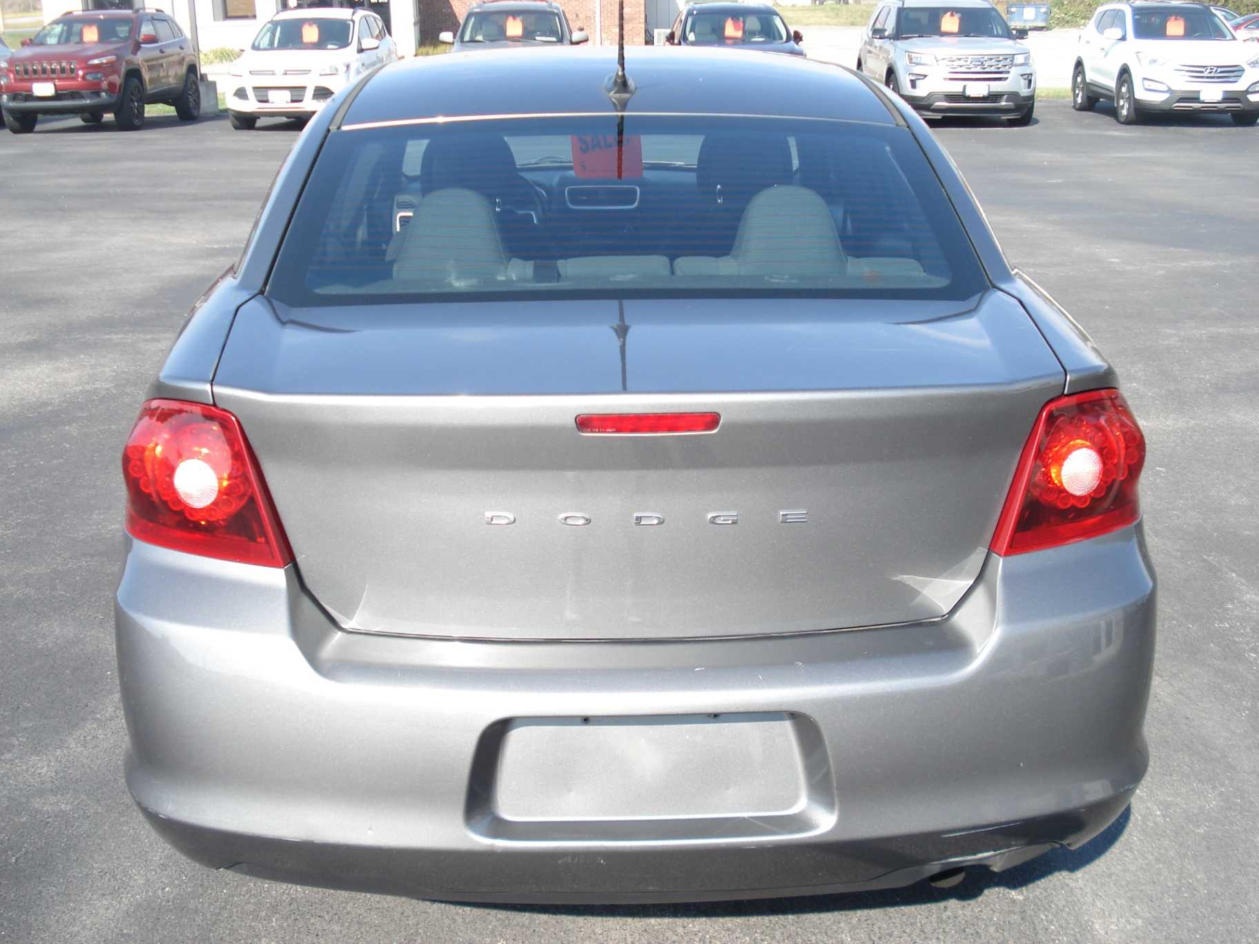 Dodge Avenger Image 5