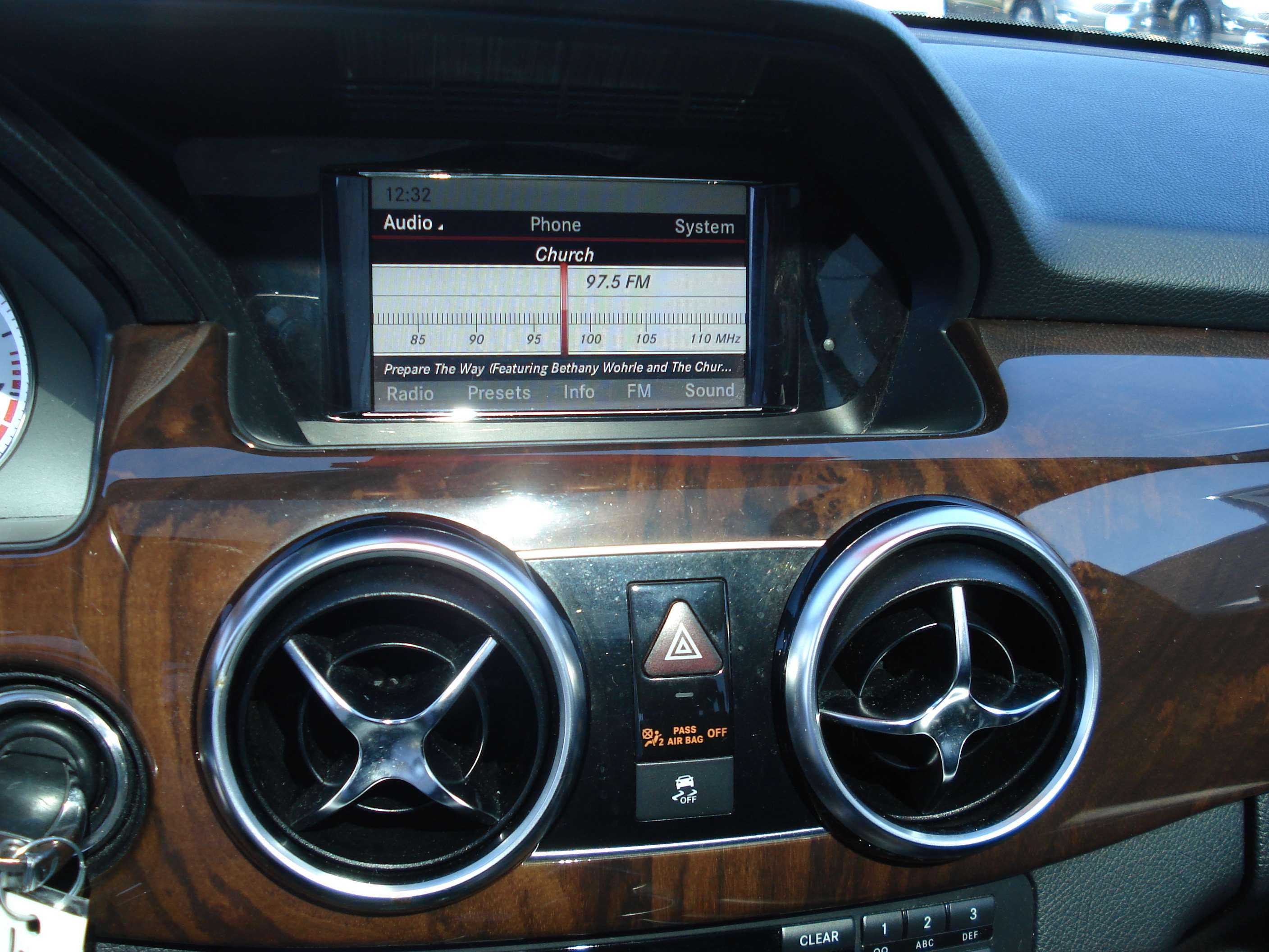 Mercedes-benz Glk Image 15