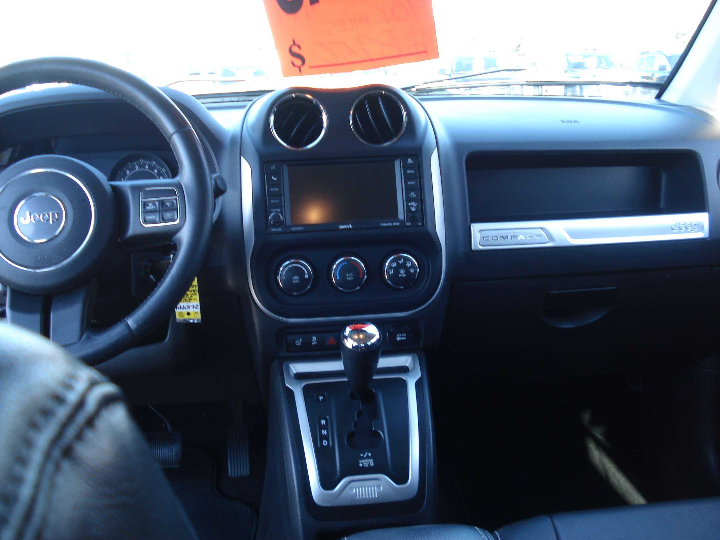 Jeep Compass Image 13