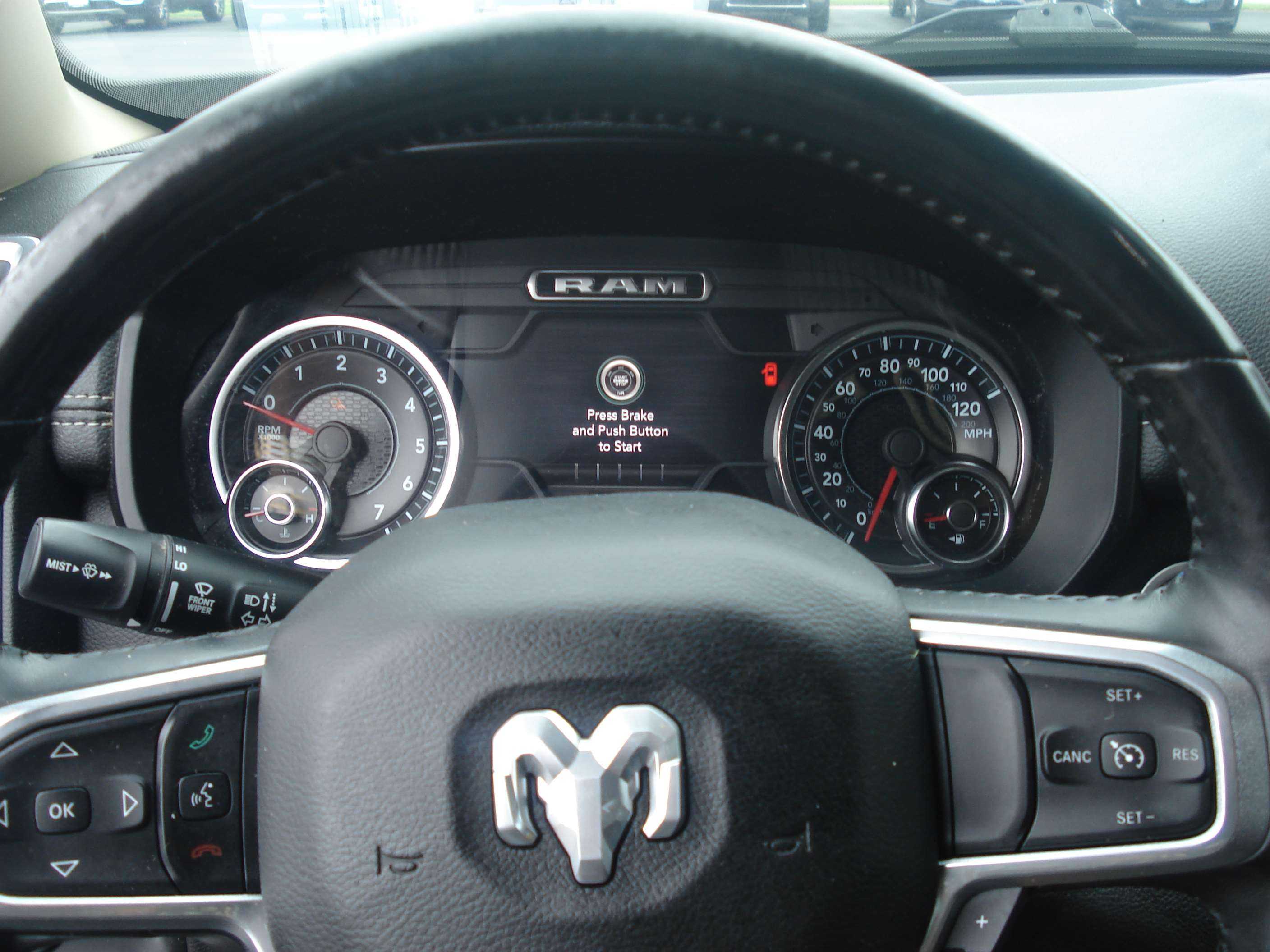 Ram 1500 Image 16