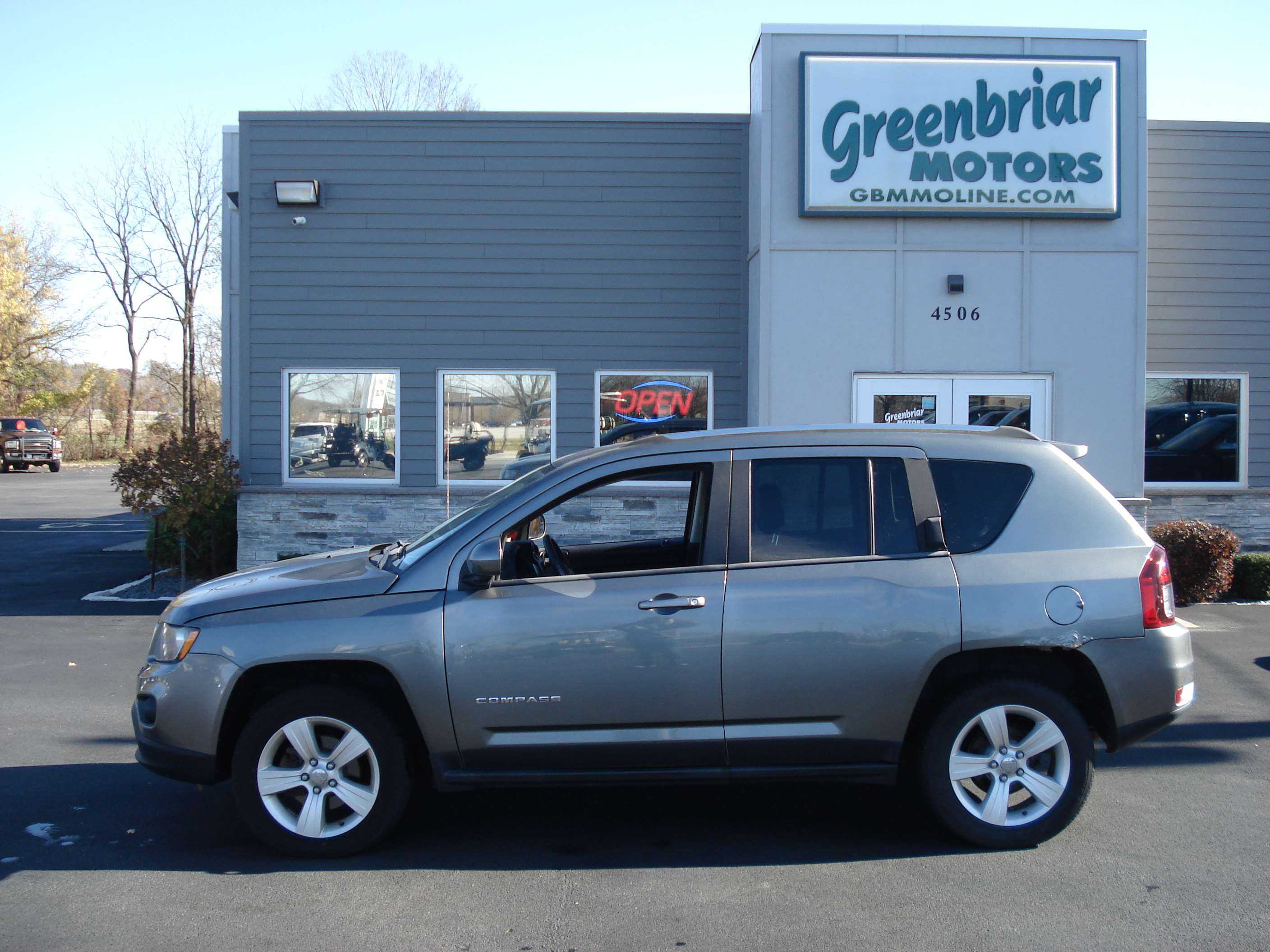 Jeep Compass Image 1