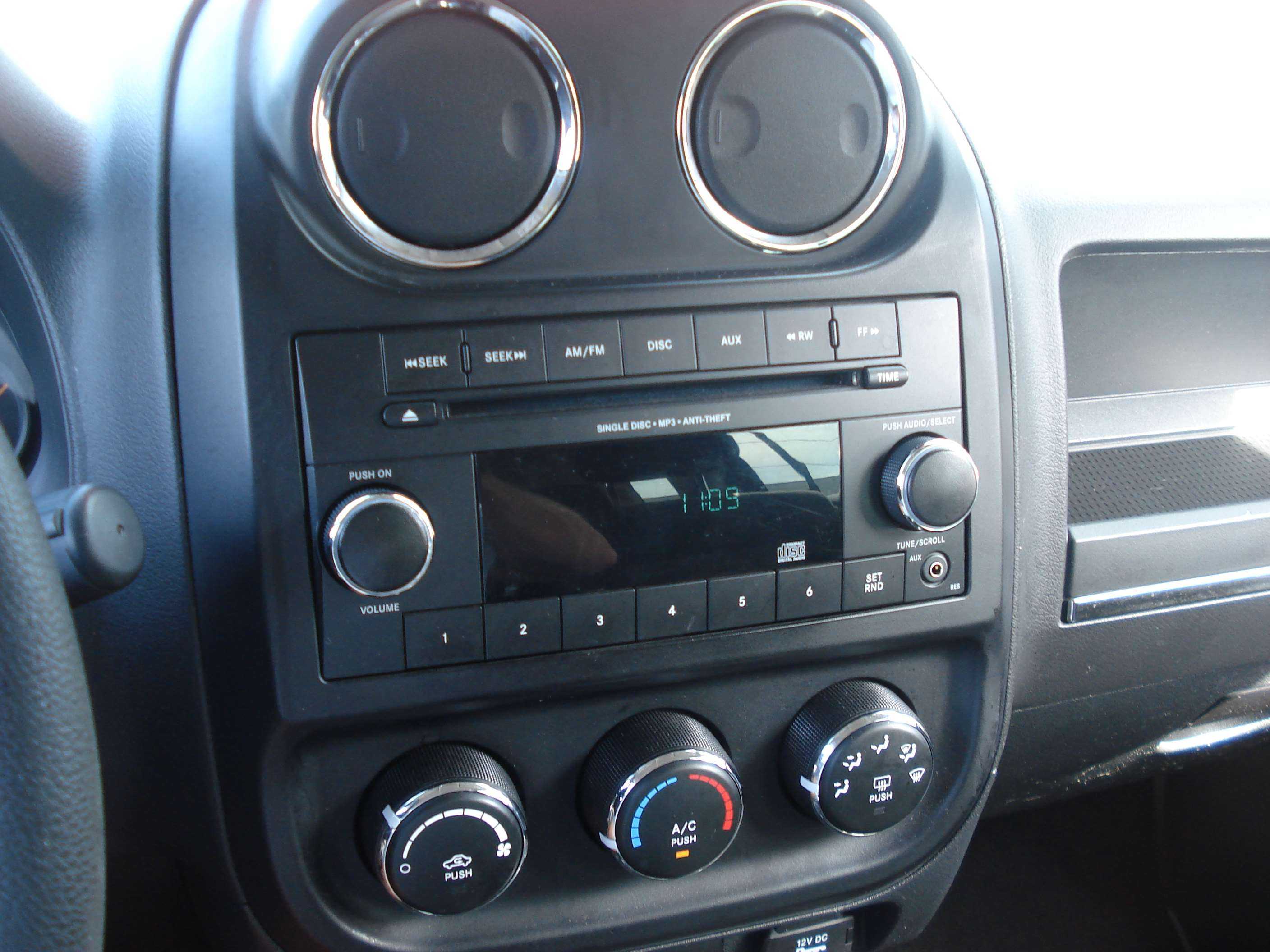 Jeep Patriot Image 11