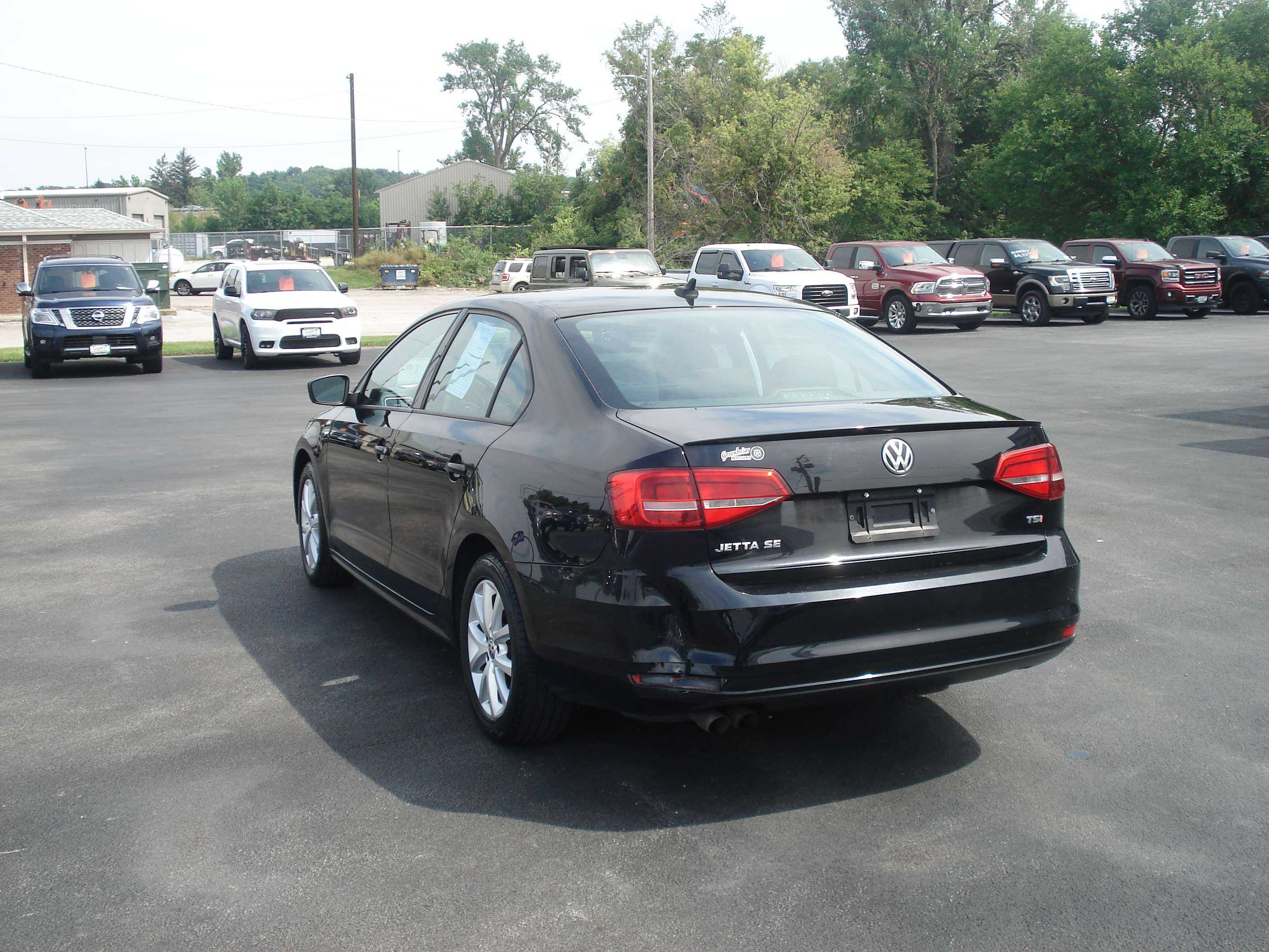 Volkswagen Jetta Image 8
