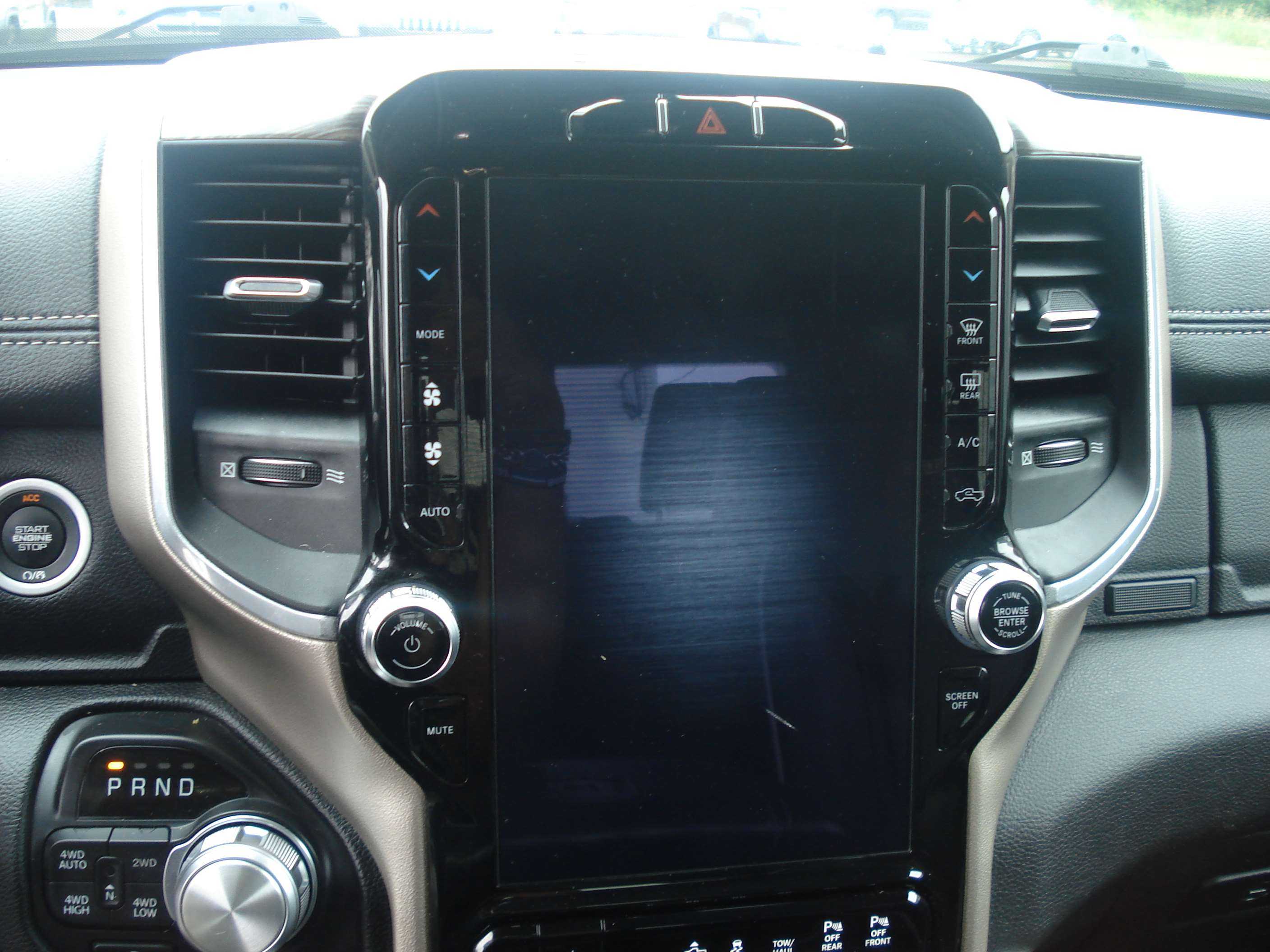 Ram 1500 Image 14