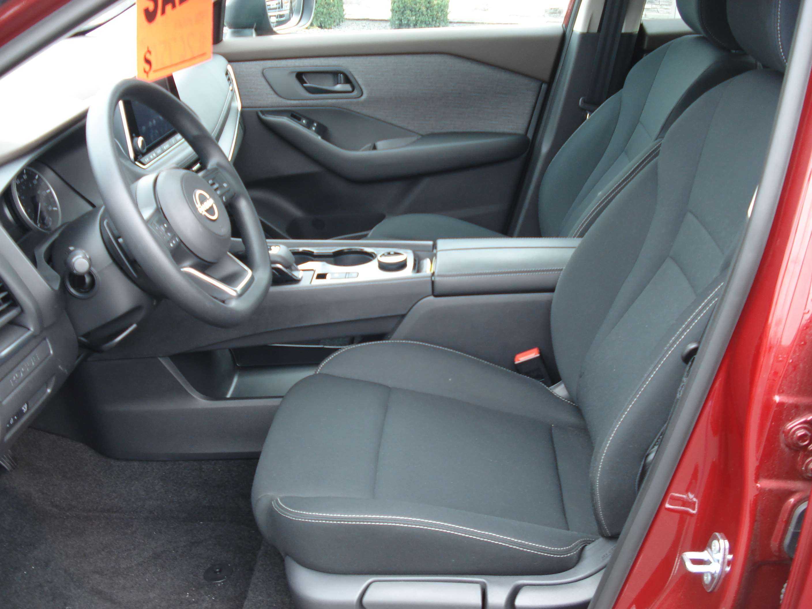 Nissan Rogue Image 11