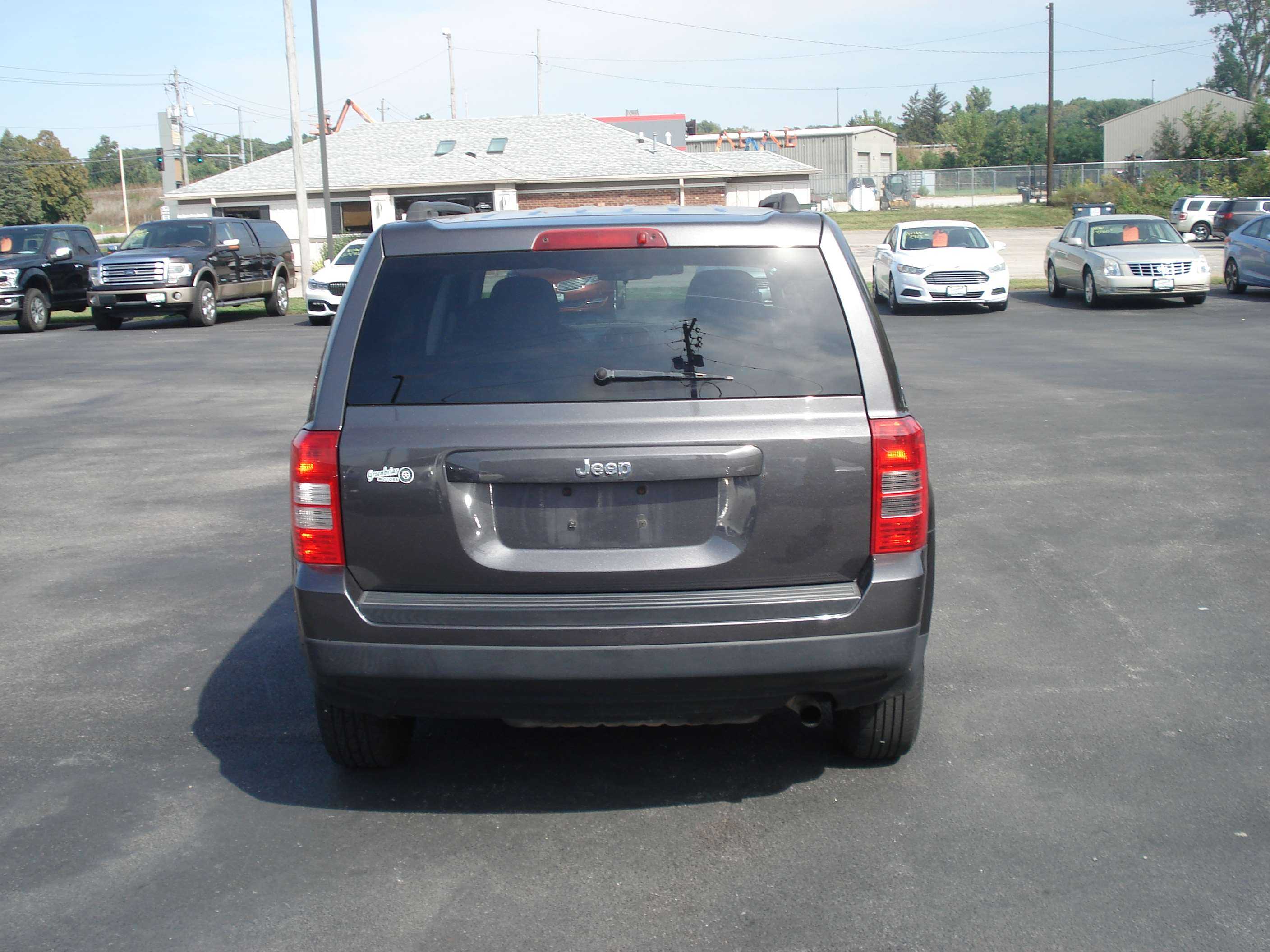 Jeep Patriot Image 4