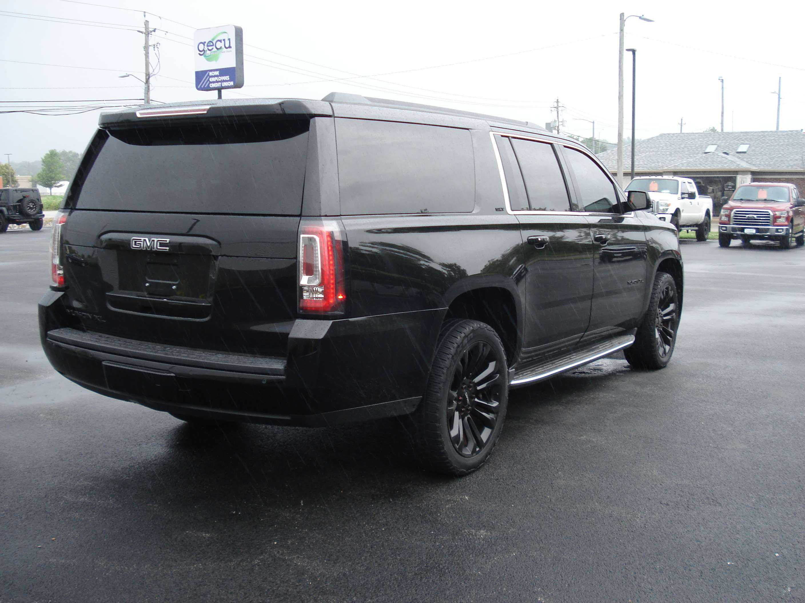 Gmc Yukon Xl Image 4