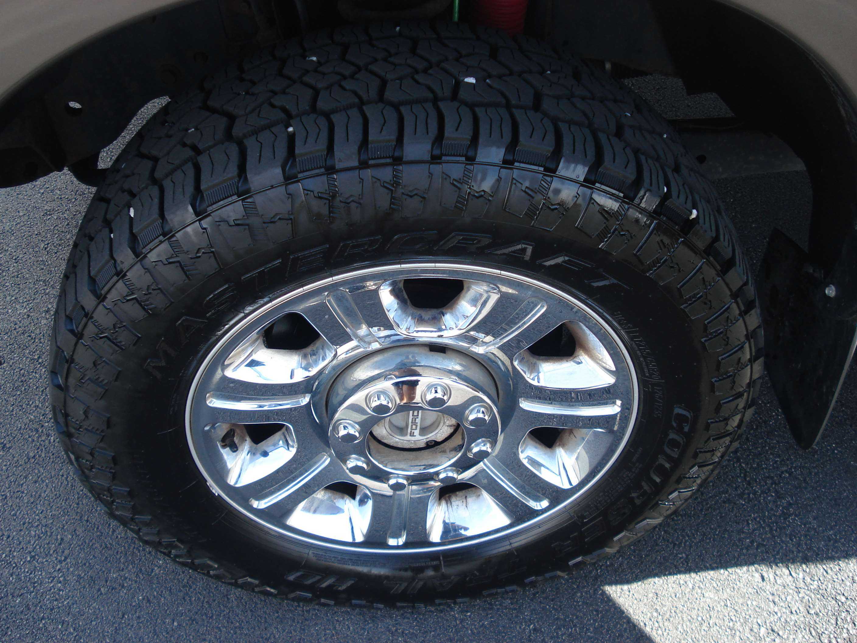 Ford F-250 Super Duty Image 10