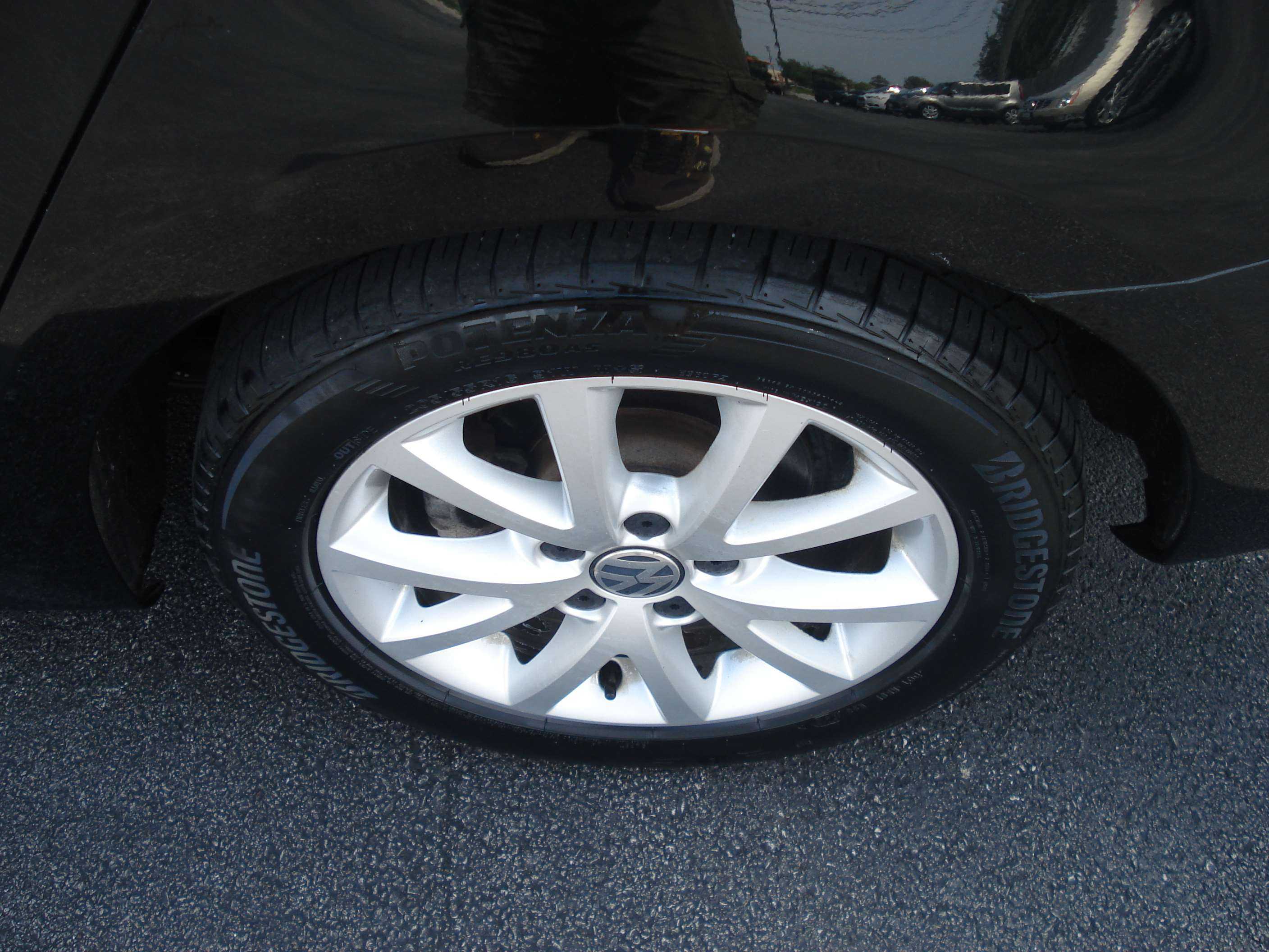 Volkswagen Jetta Image 10