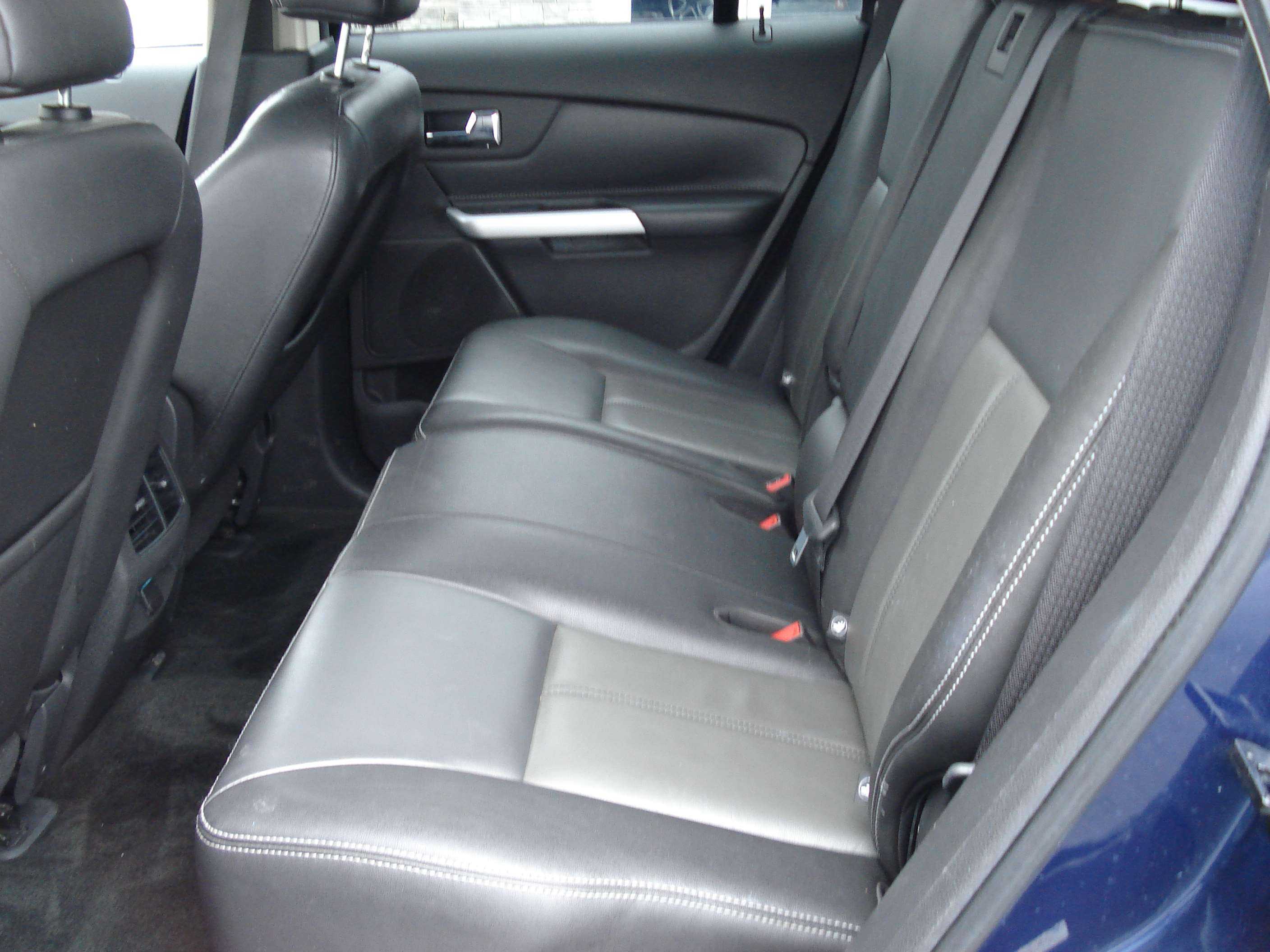 Ford Edge Image 11