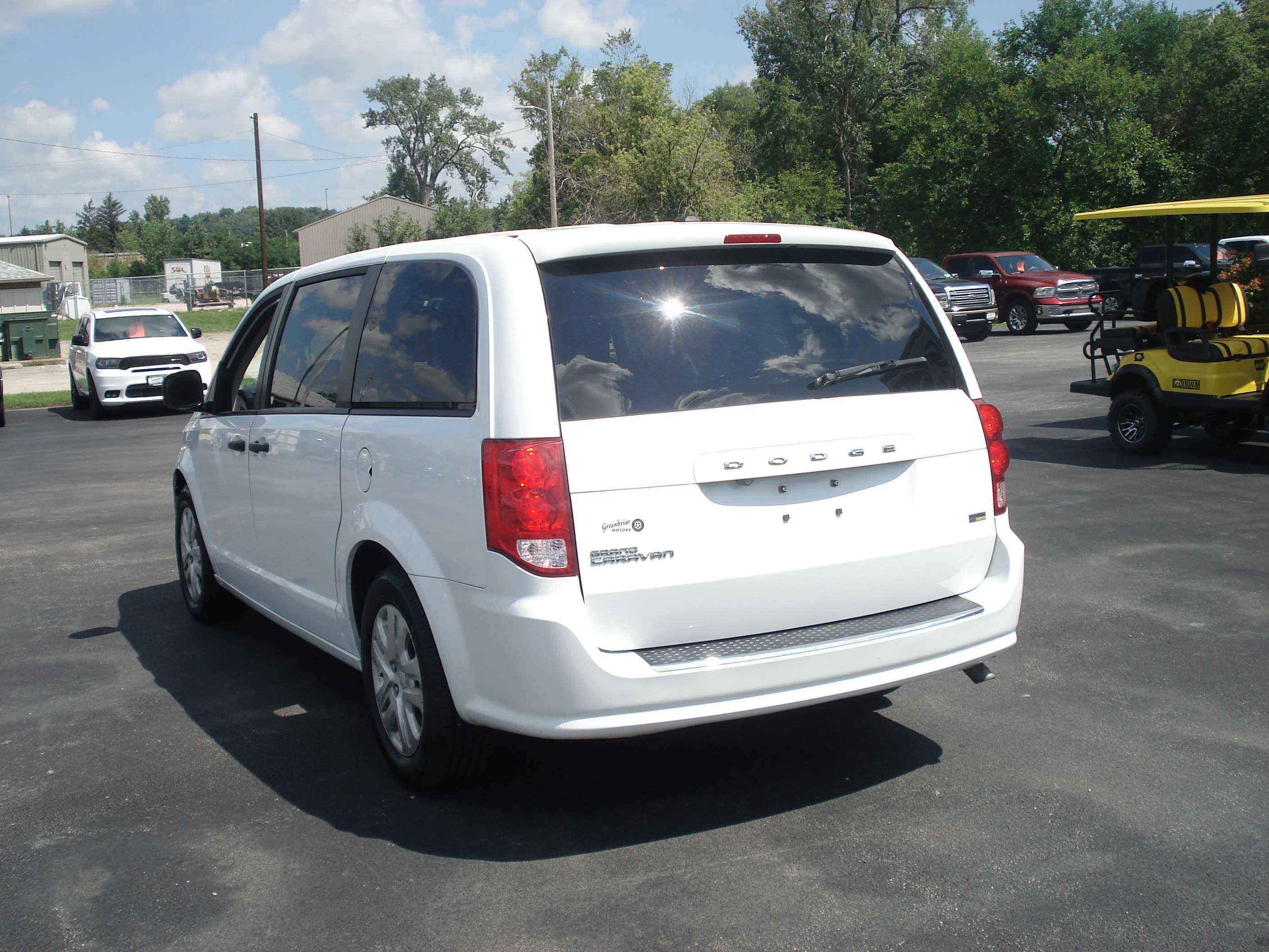 Dodge Grand Caravan Image 7