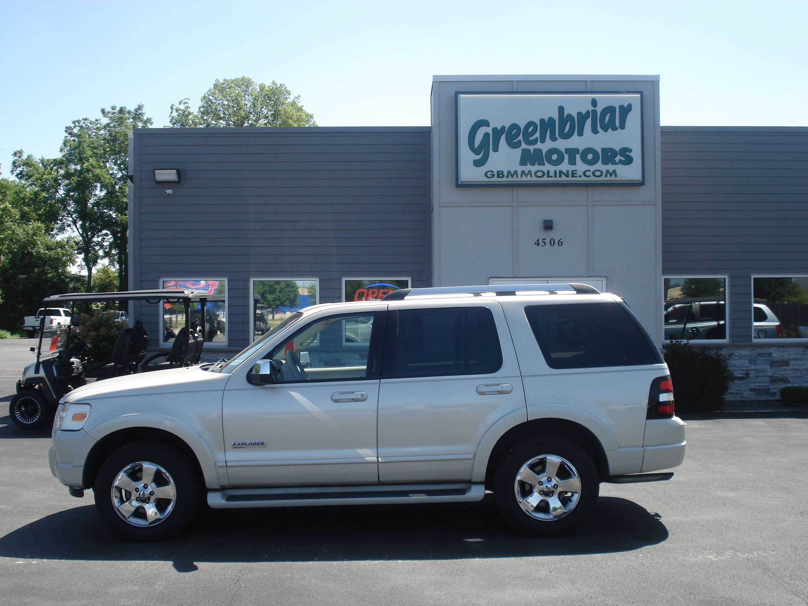 Ford Explorer Image 1