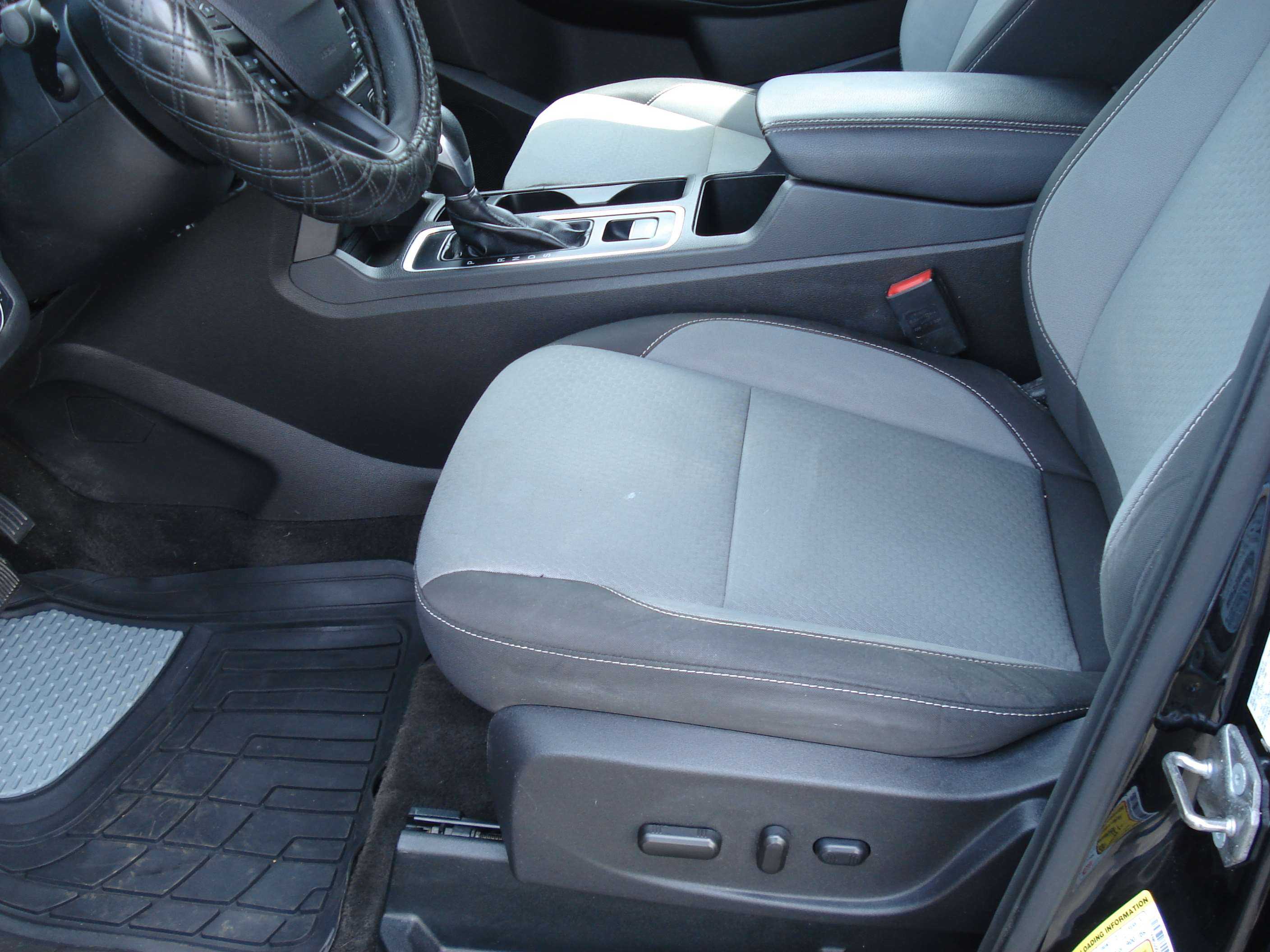 Ford Escape Image 11