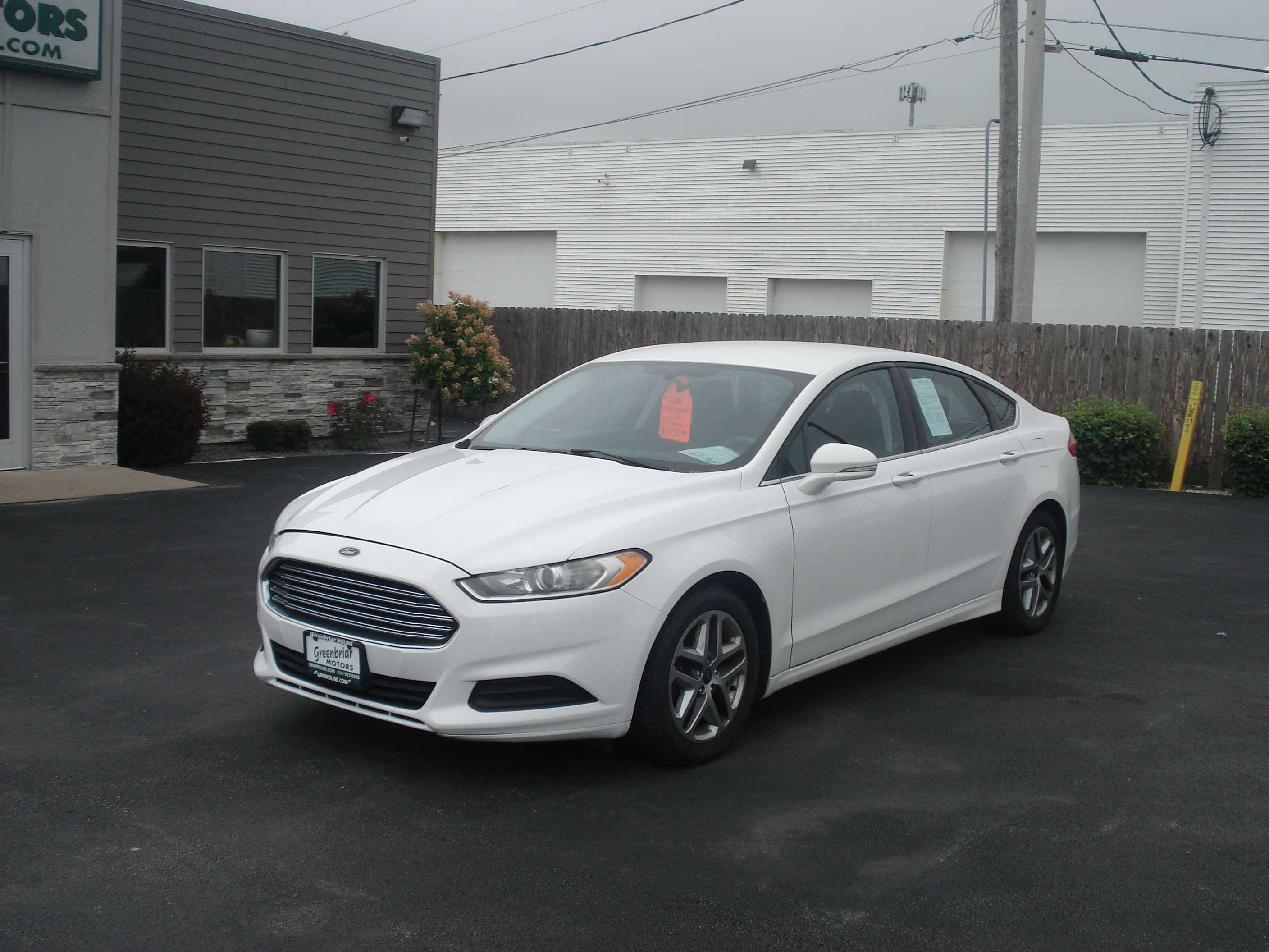 Ford Fusion Image 2