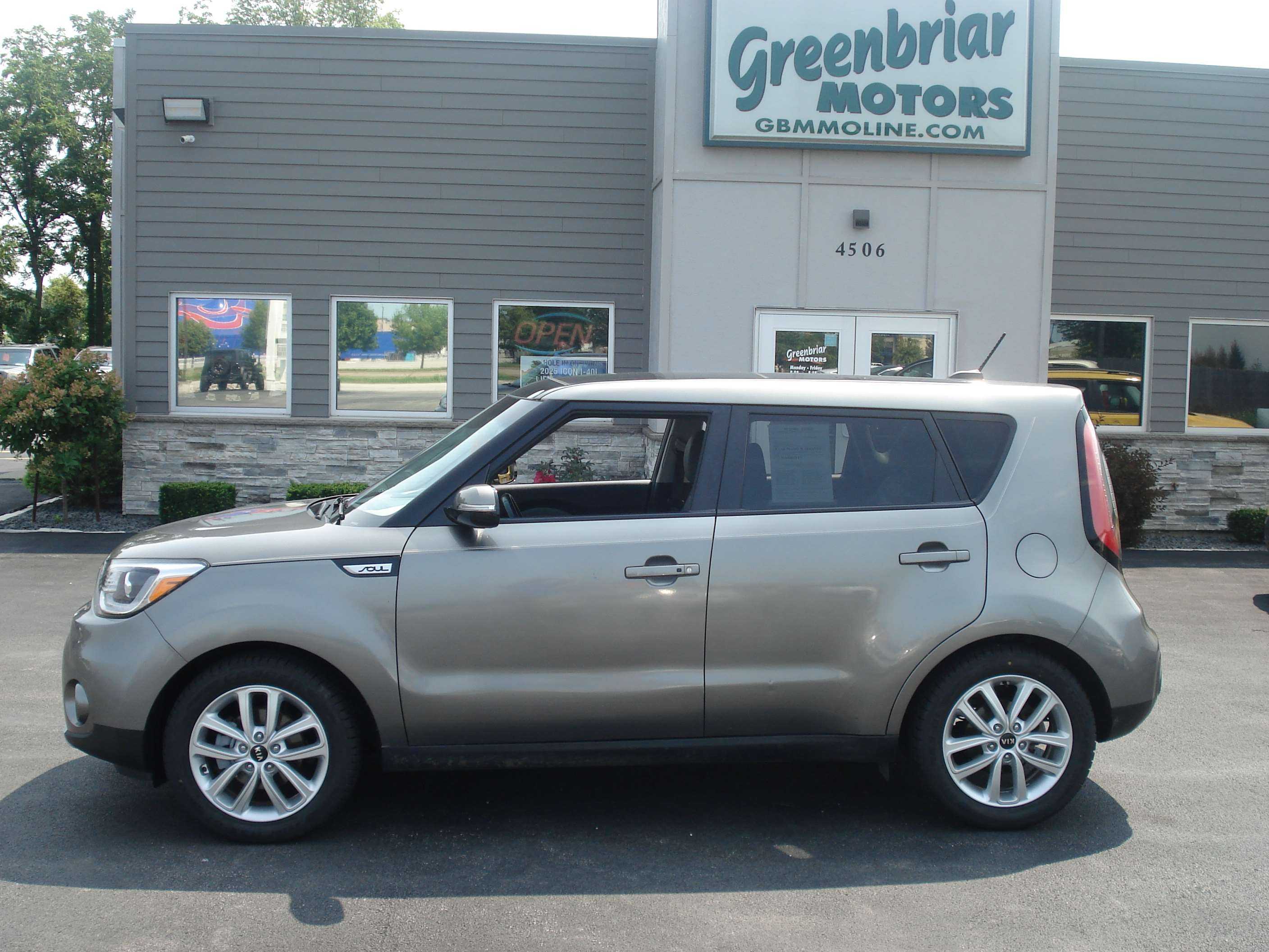 Kia Soul Image 1