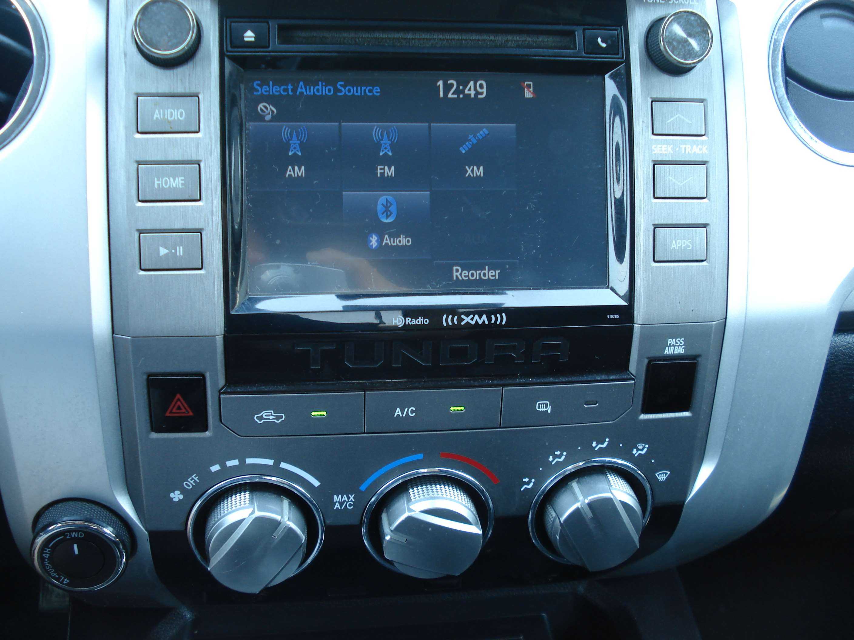 Toyota Tundra Image 13