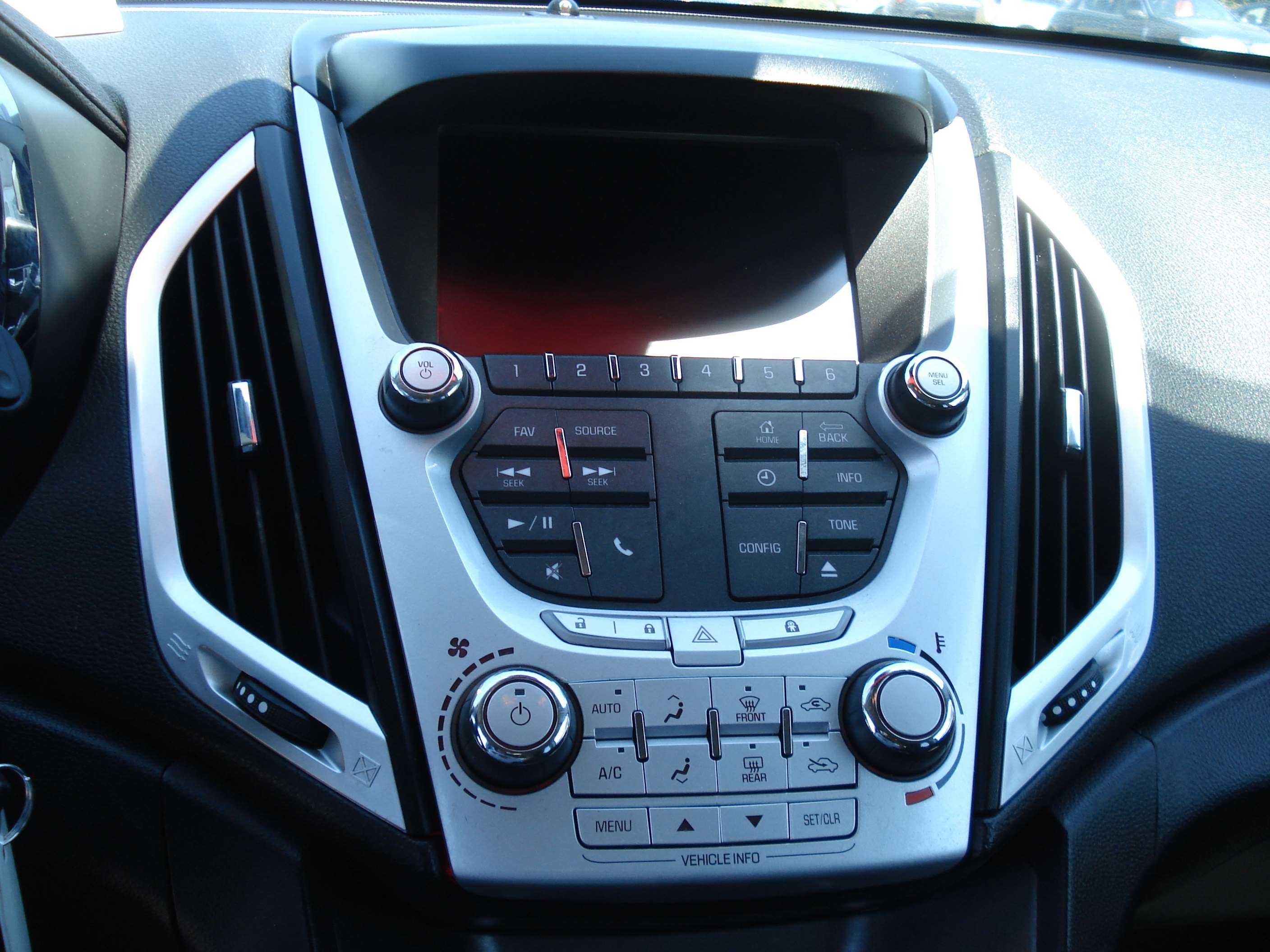 GMC Terrain Image 13