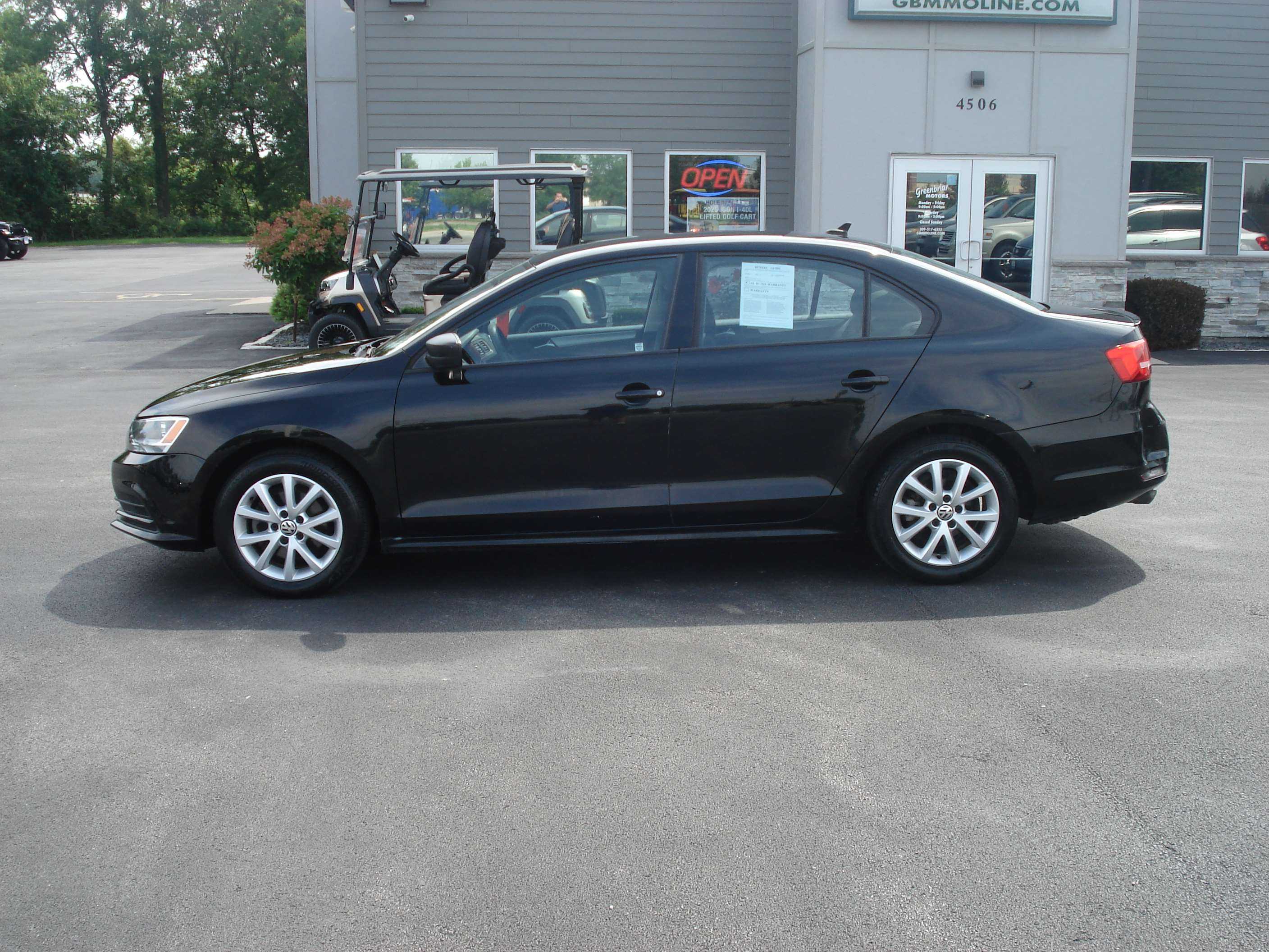 Volkswagen Jetta Image 1