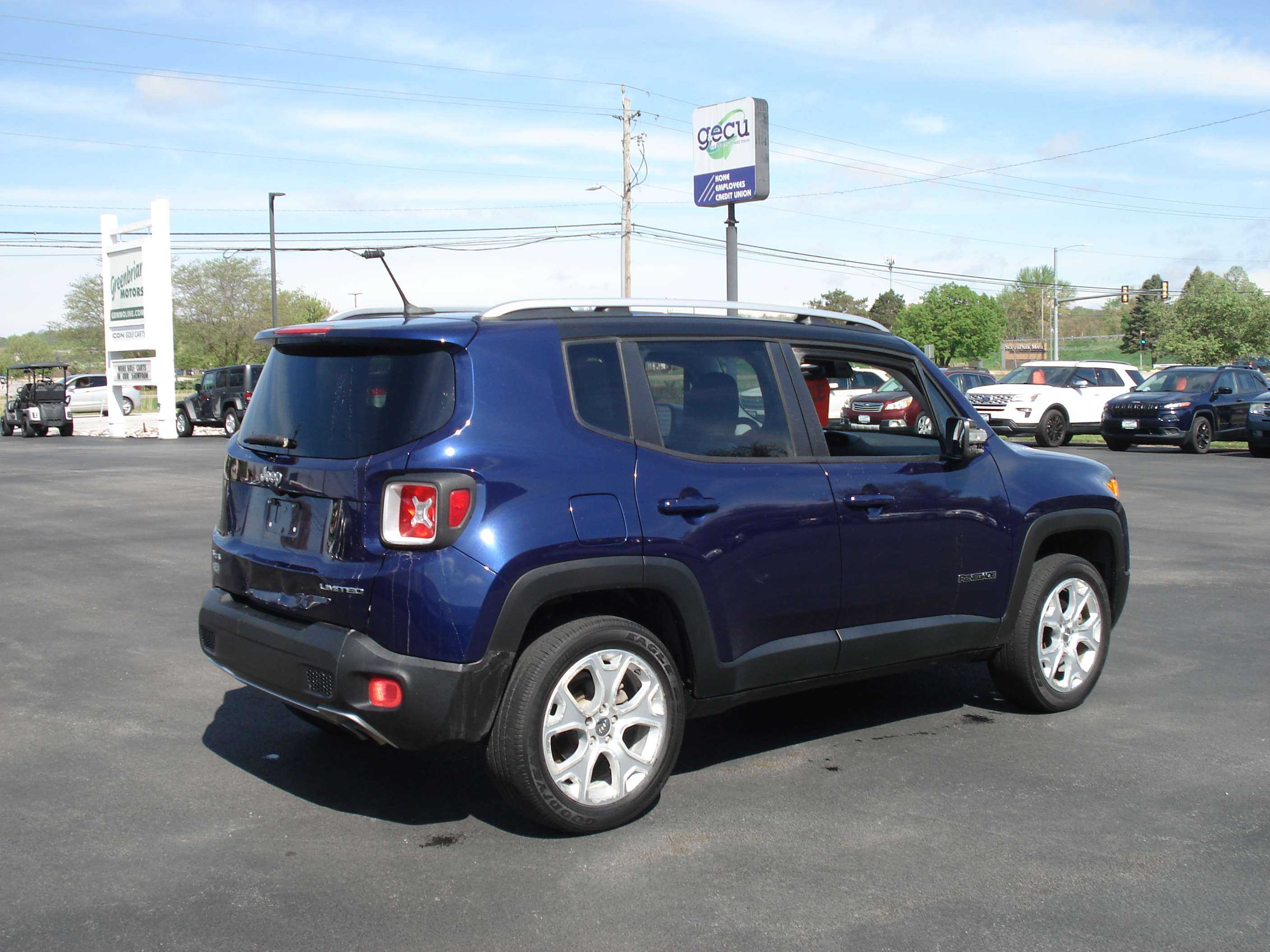 Jeep Renegade Image 6