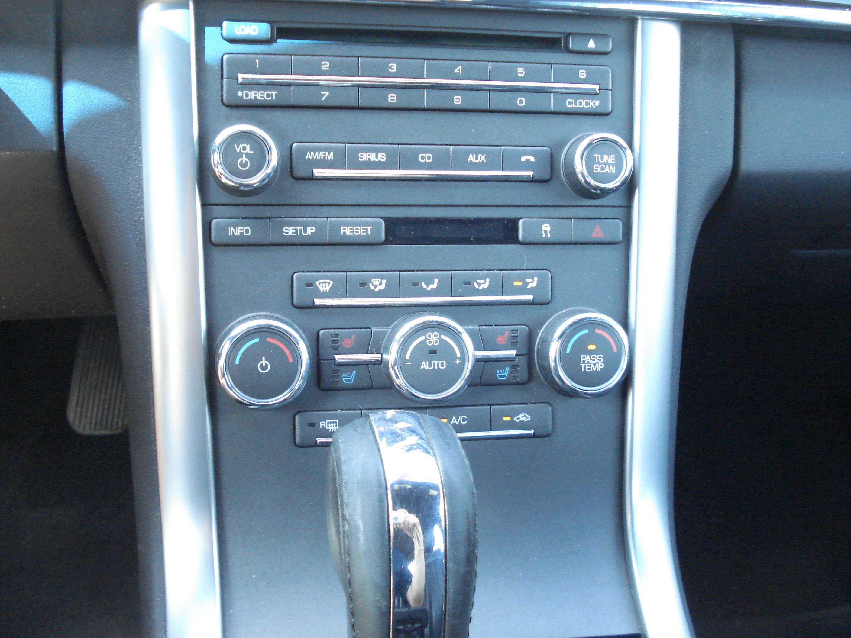 Lincoln Mks Image 12