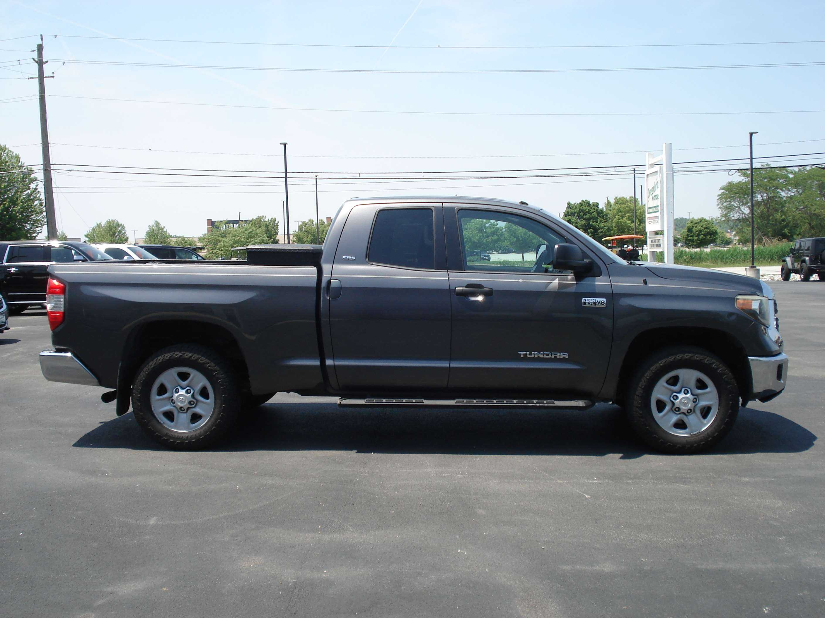 Toyota Tundra Image 5