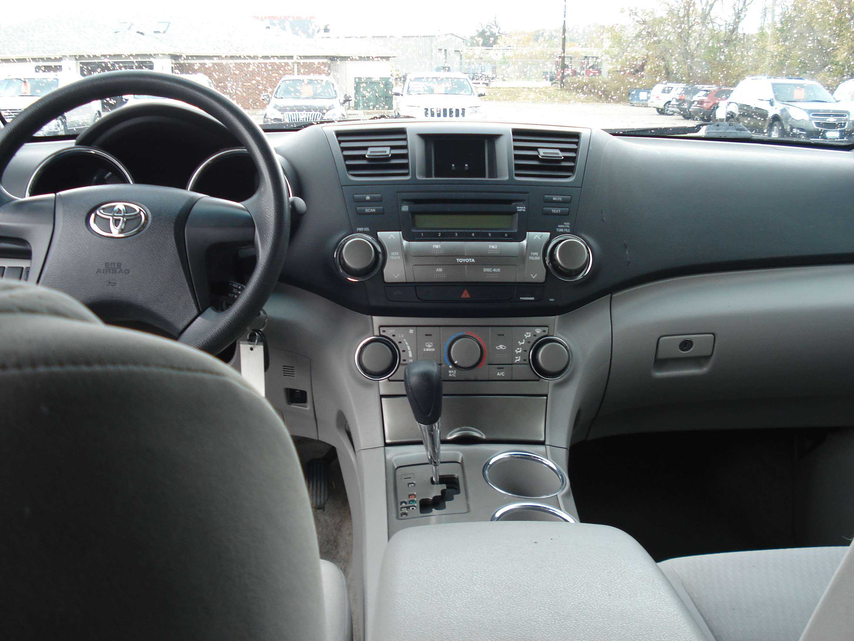 Toyota Highlander Image 14