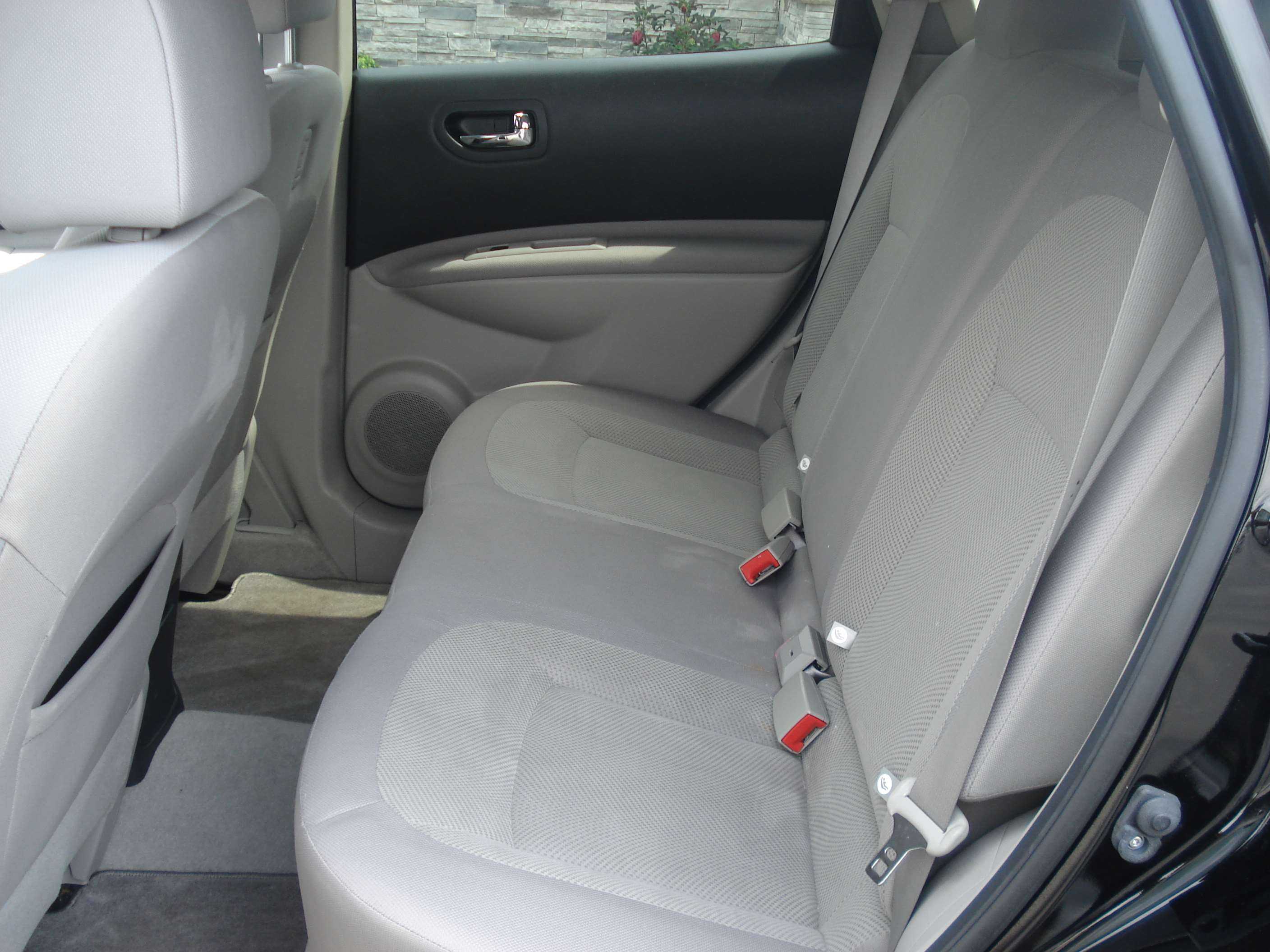 Nissan Rogue Select Image 11