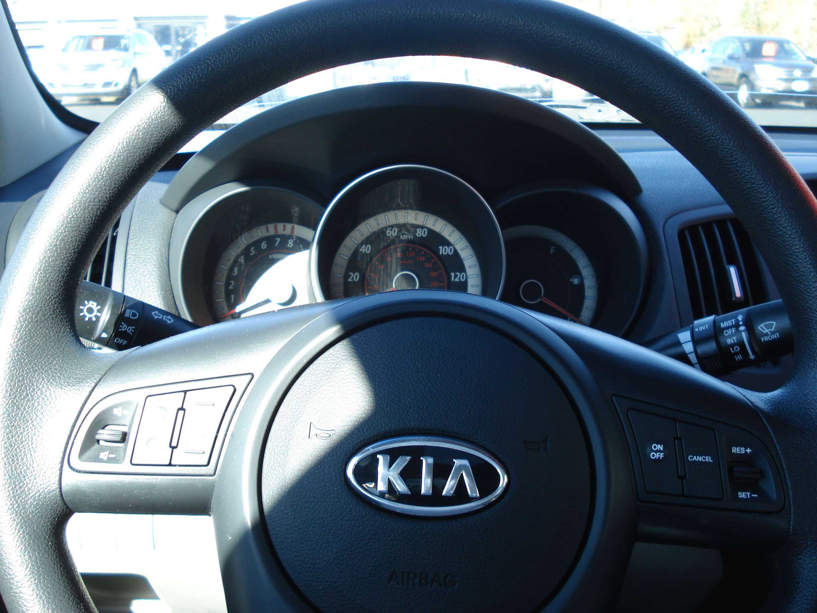 Kia Forte Image 16