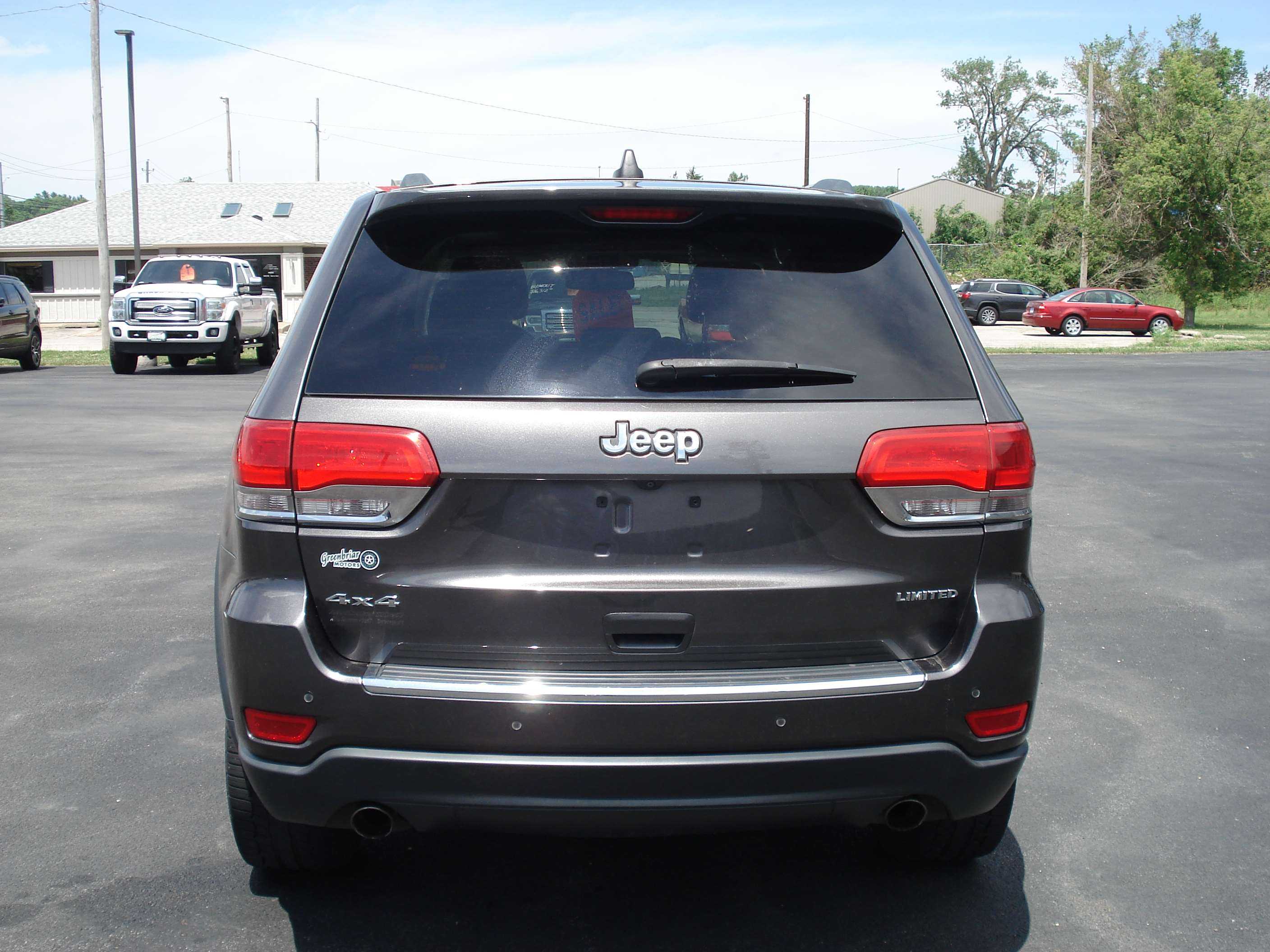 Jeep Grand Cherokee Image 8