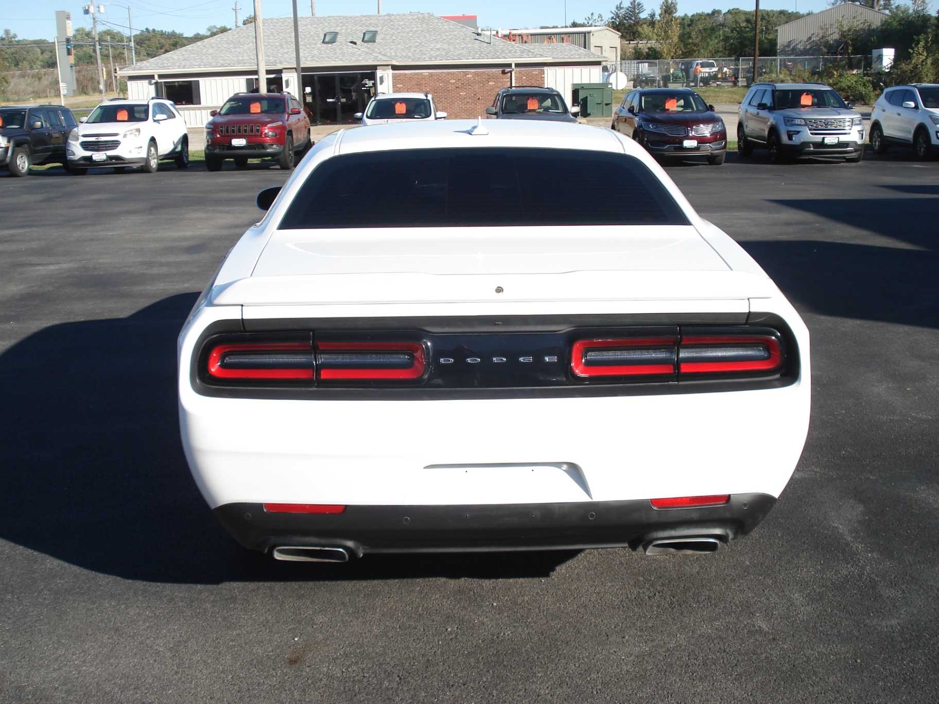 Dodge Challenger Image 5