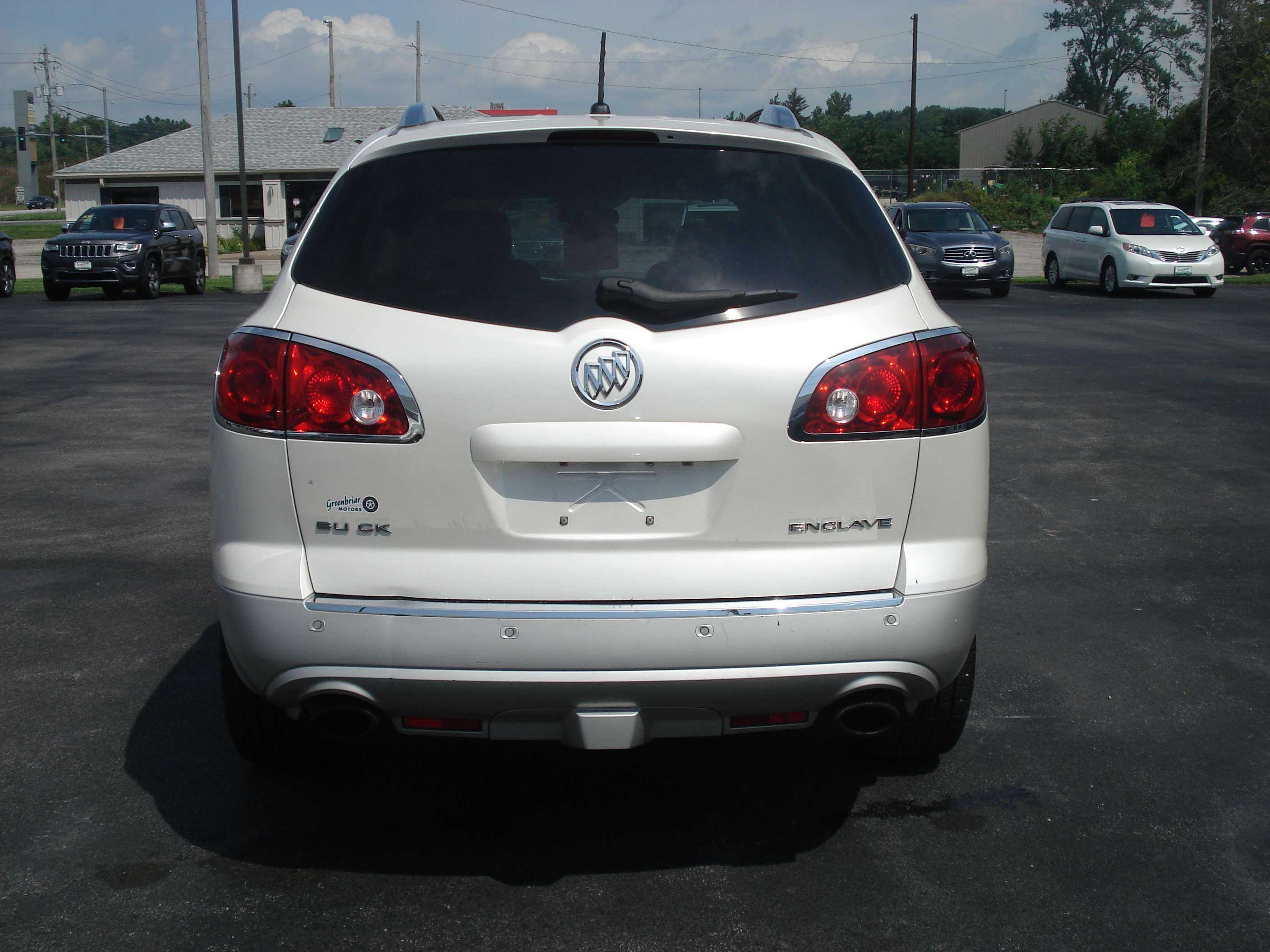 Buick Enclave Image 6