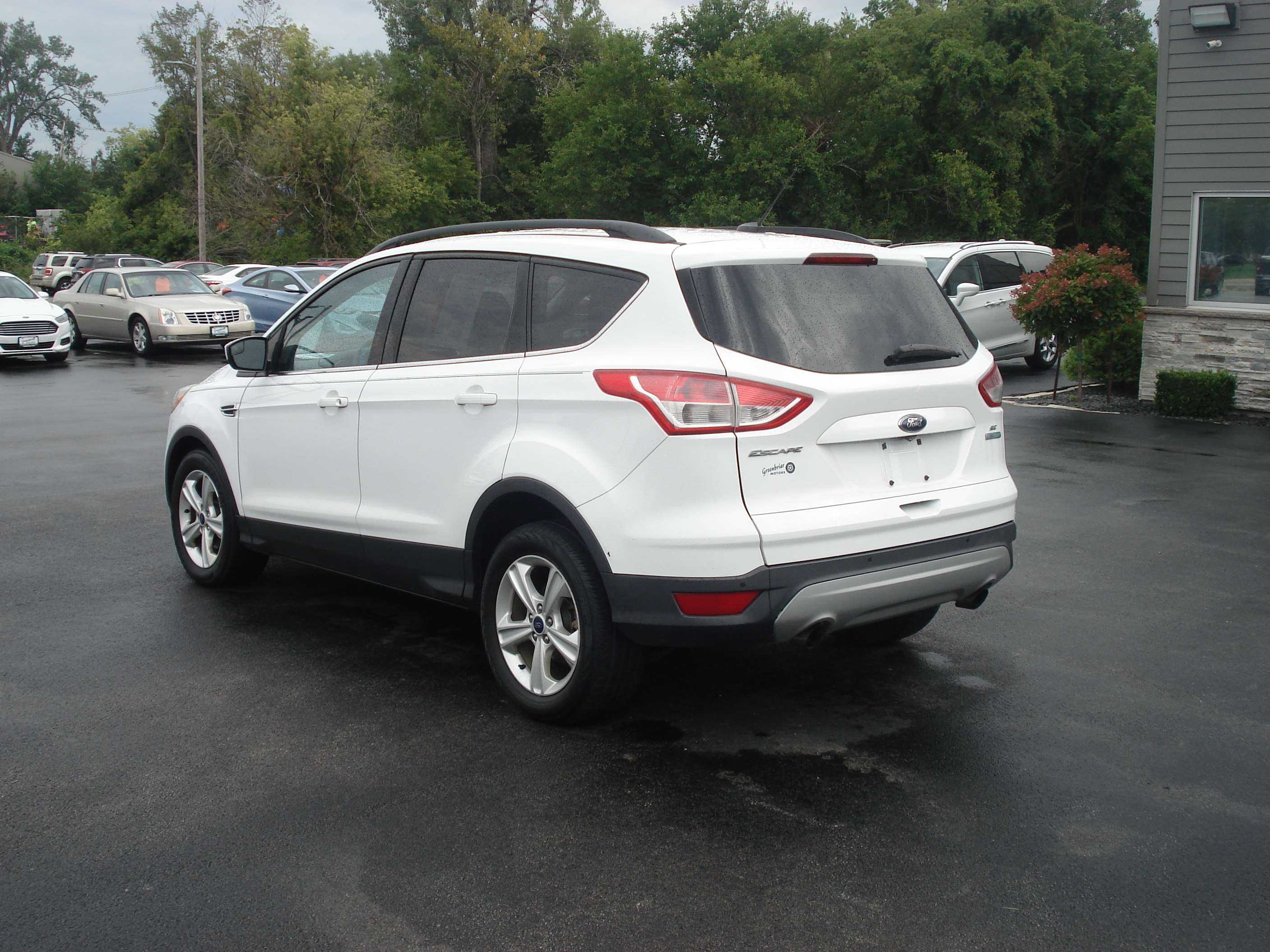 Ford Escape Image 8