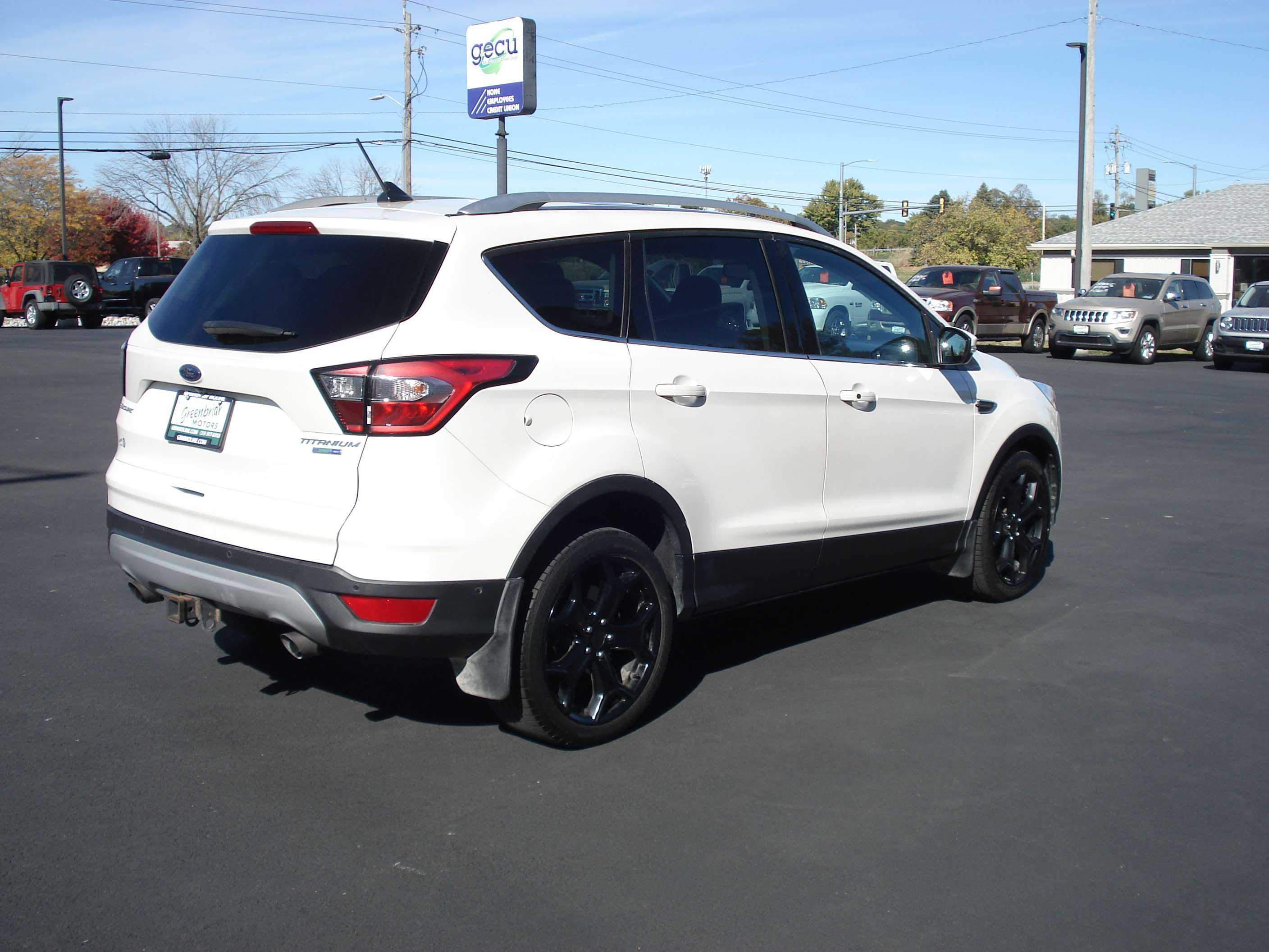 Ford Escape Image 6