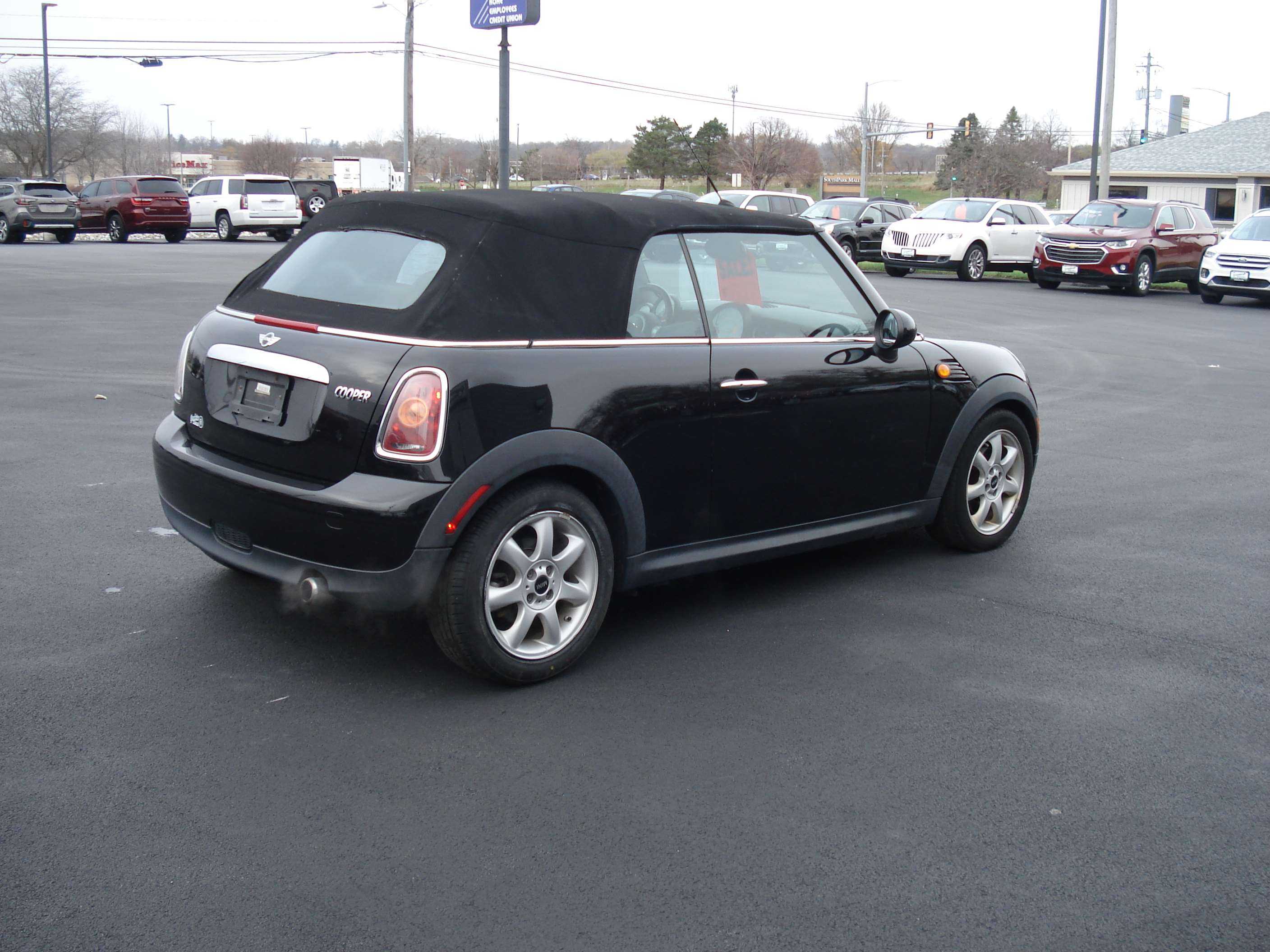 Mini Cooper Image 6