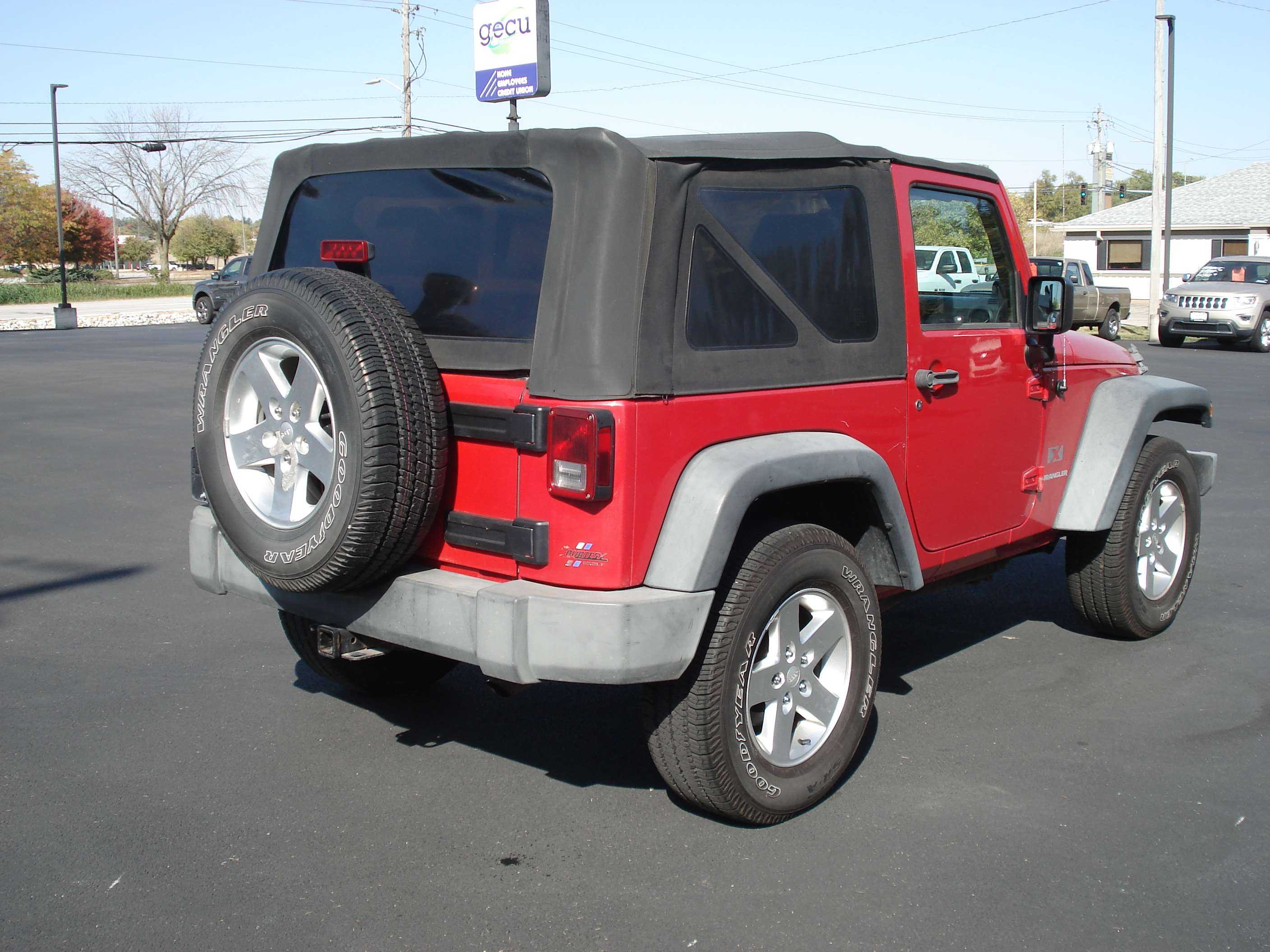 Jeep Wrangler Image 6