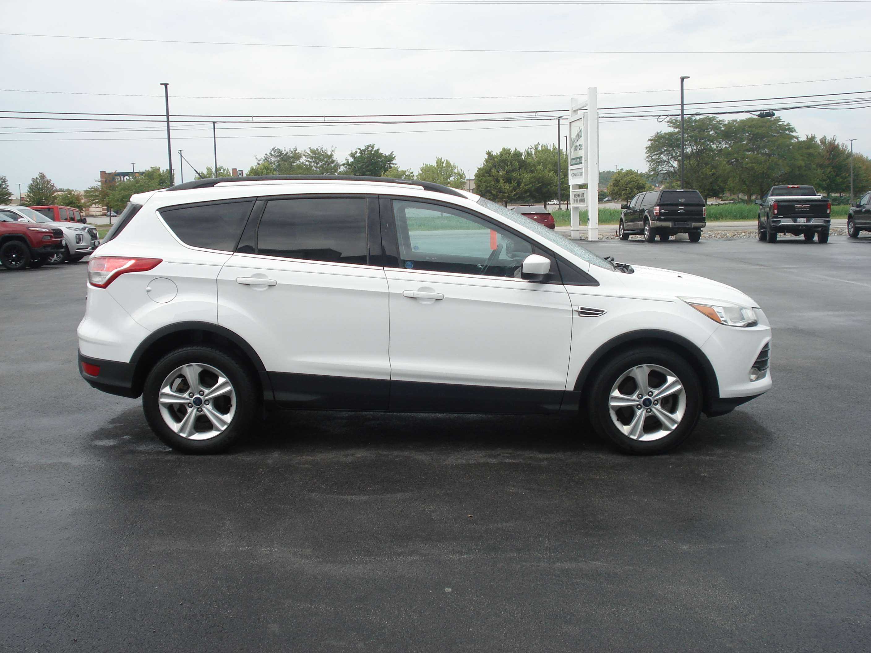 Ford Escape Image 5