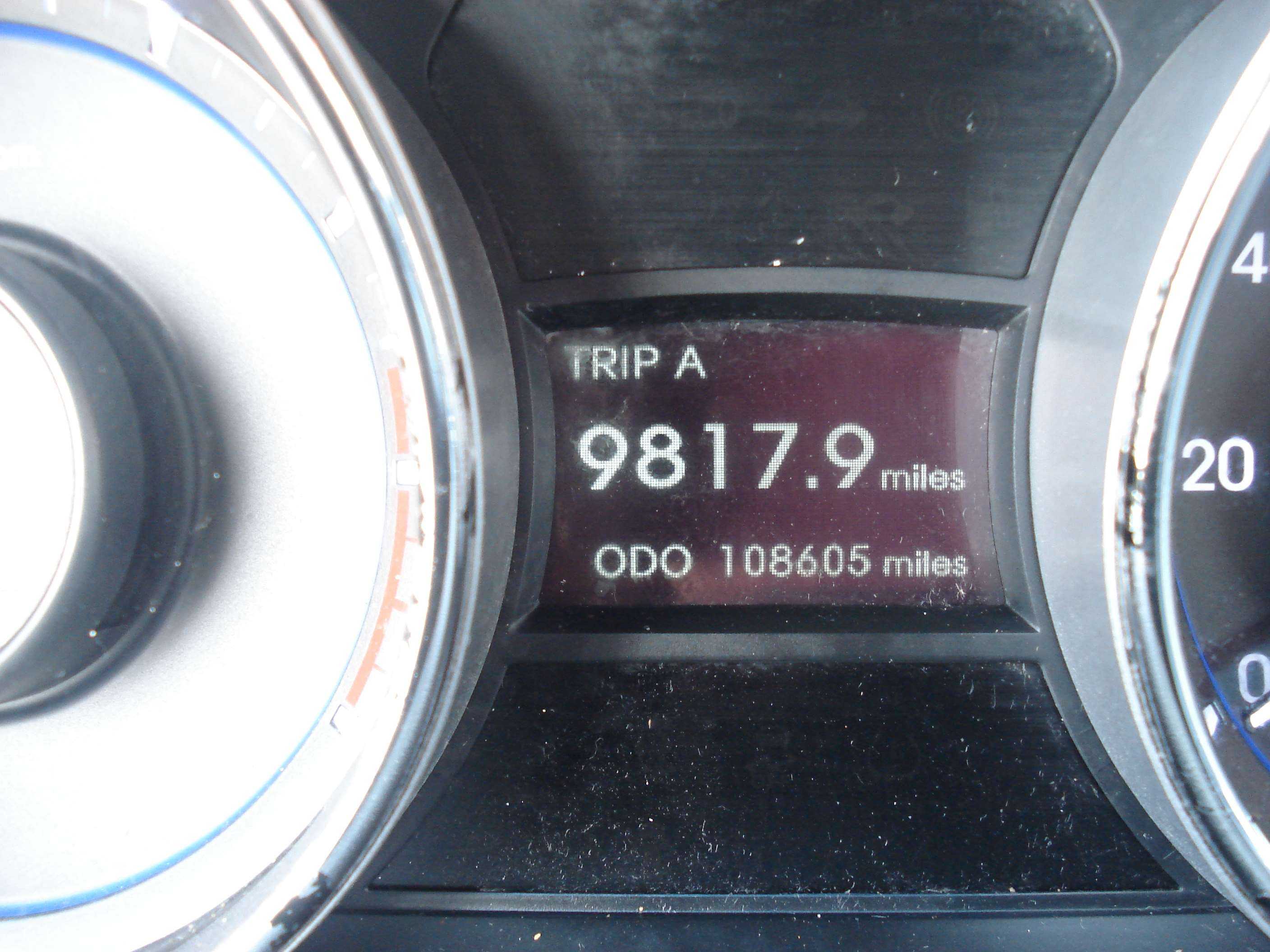 Hyundai Sonata Image 11