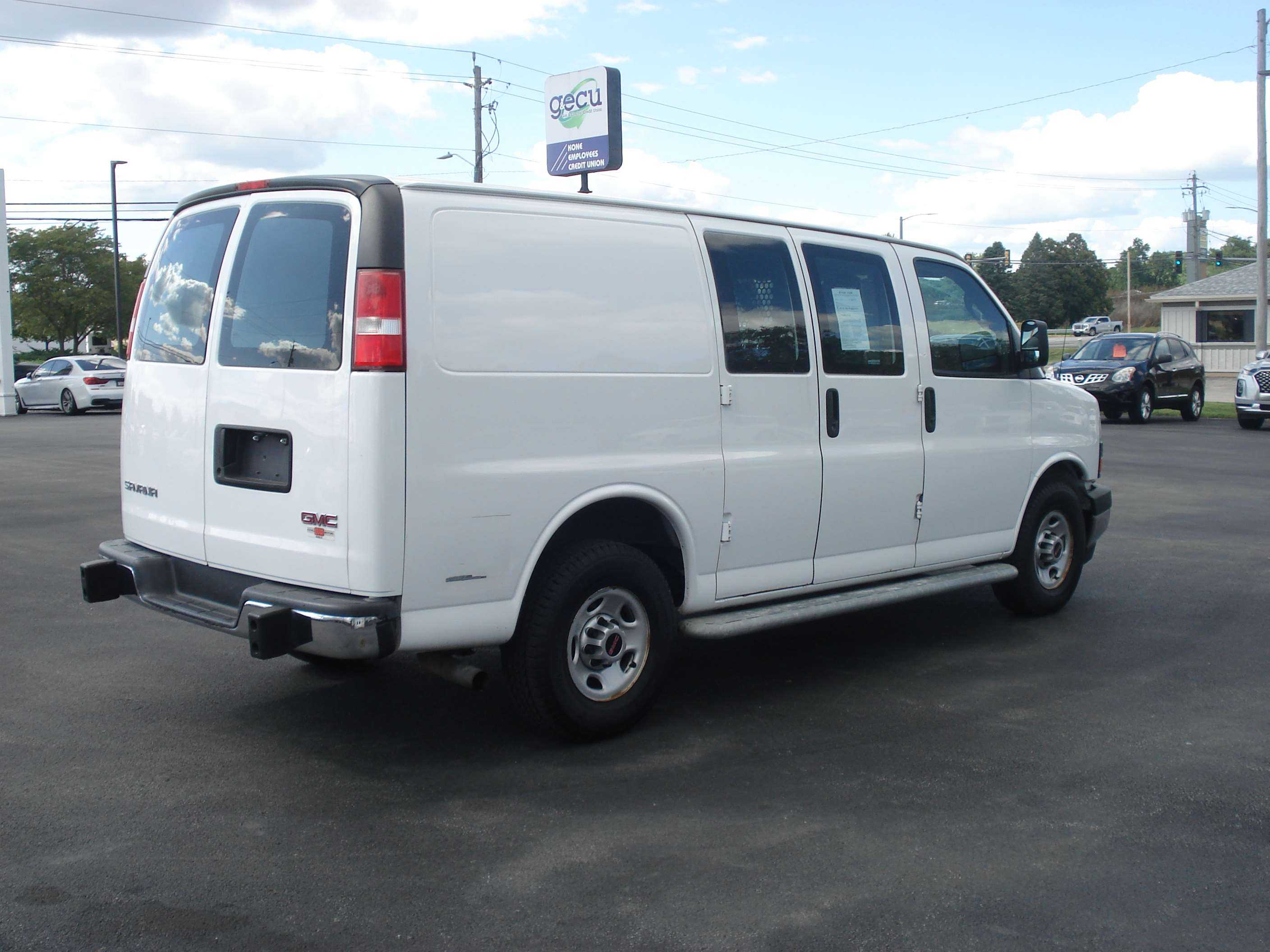 Gmc Savana Image 7