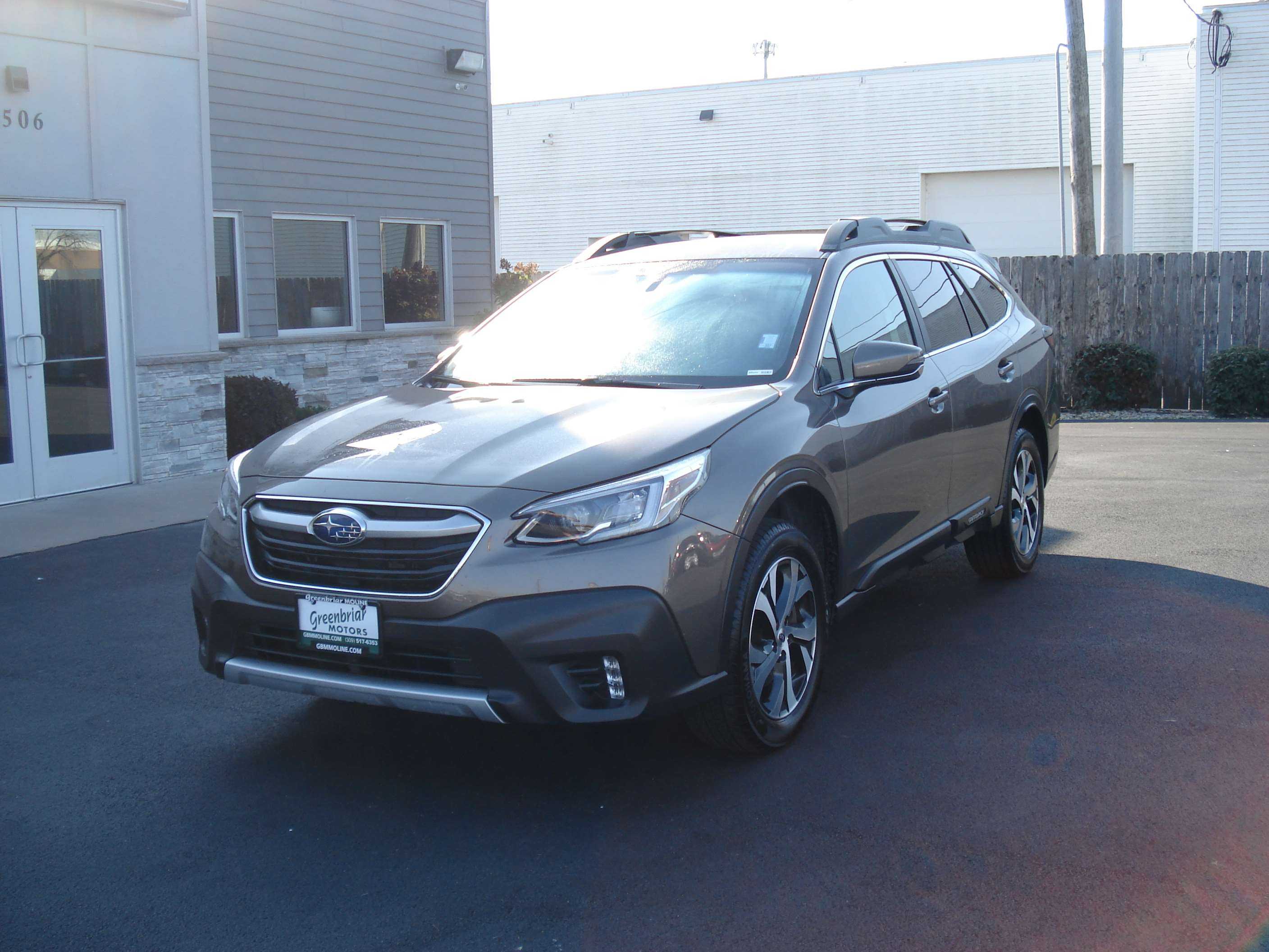 Subaru Outback Image 2