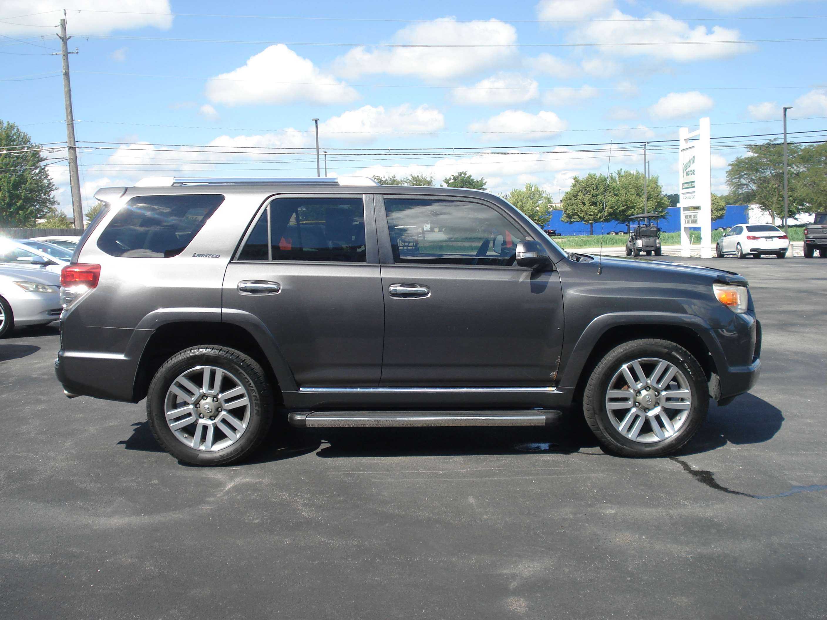 Toyota 4runner Image 5