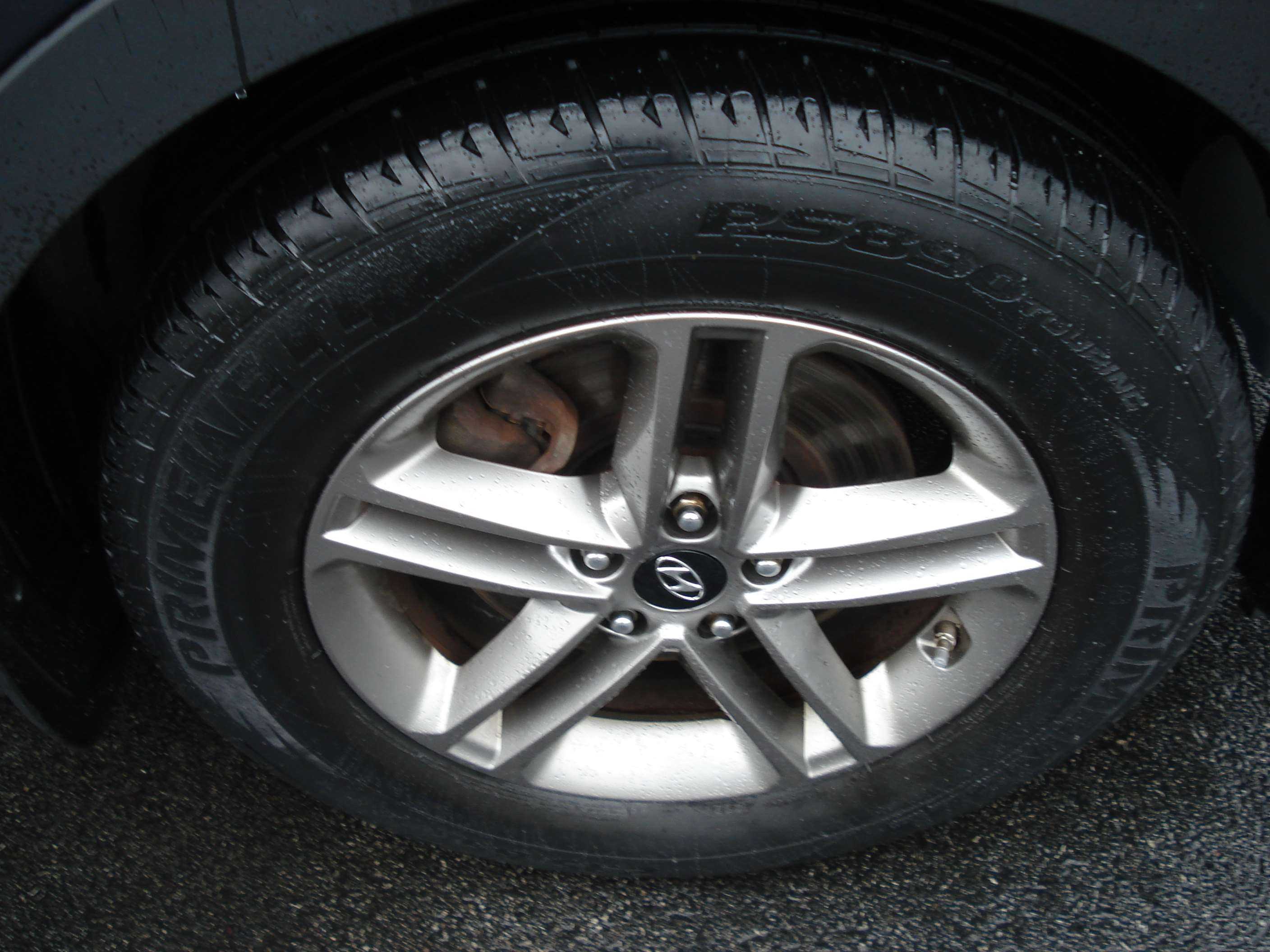 Hyundai Santa Fe Sport Image 10