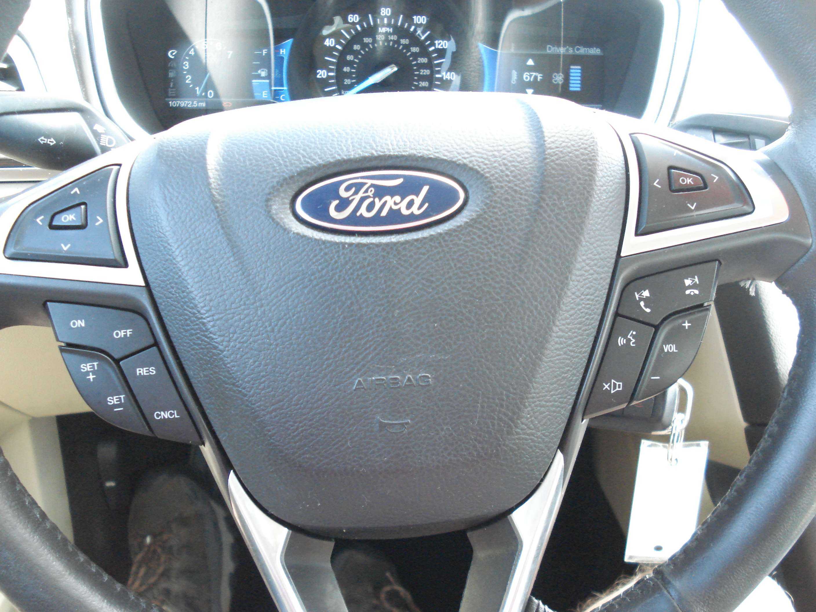 Ford Fusion Image 13