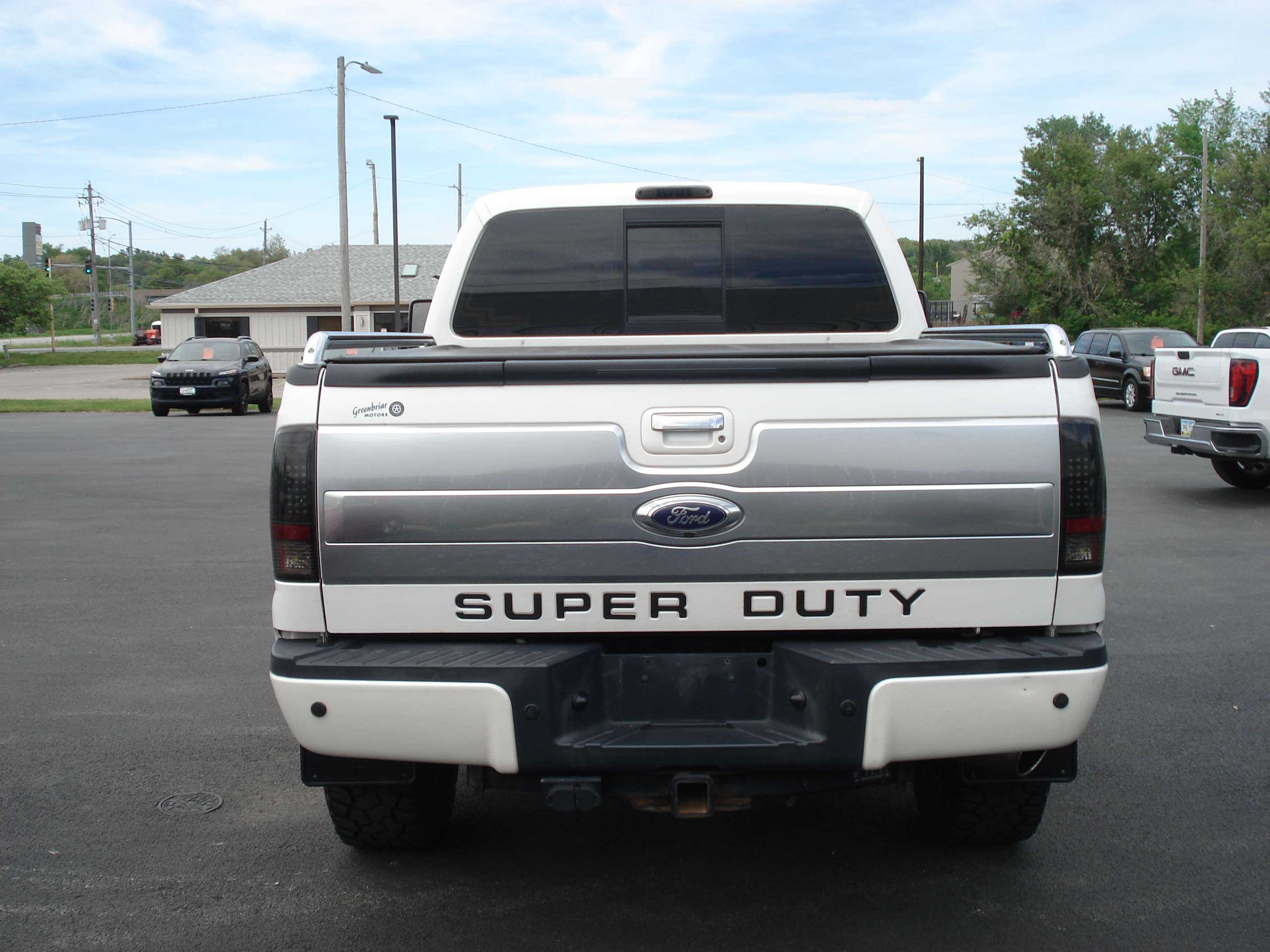 Ford F-250 Super Duty Image 8